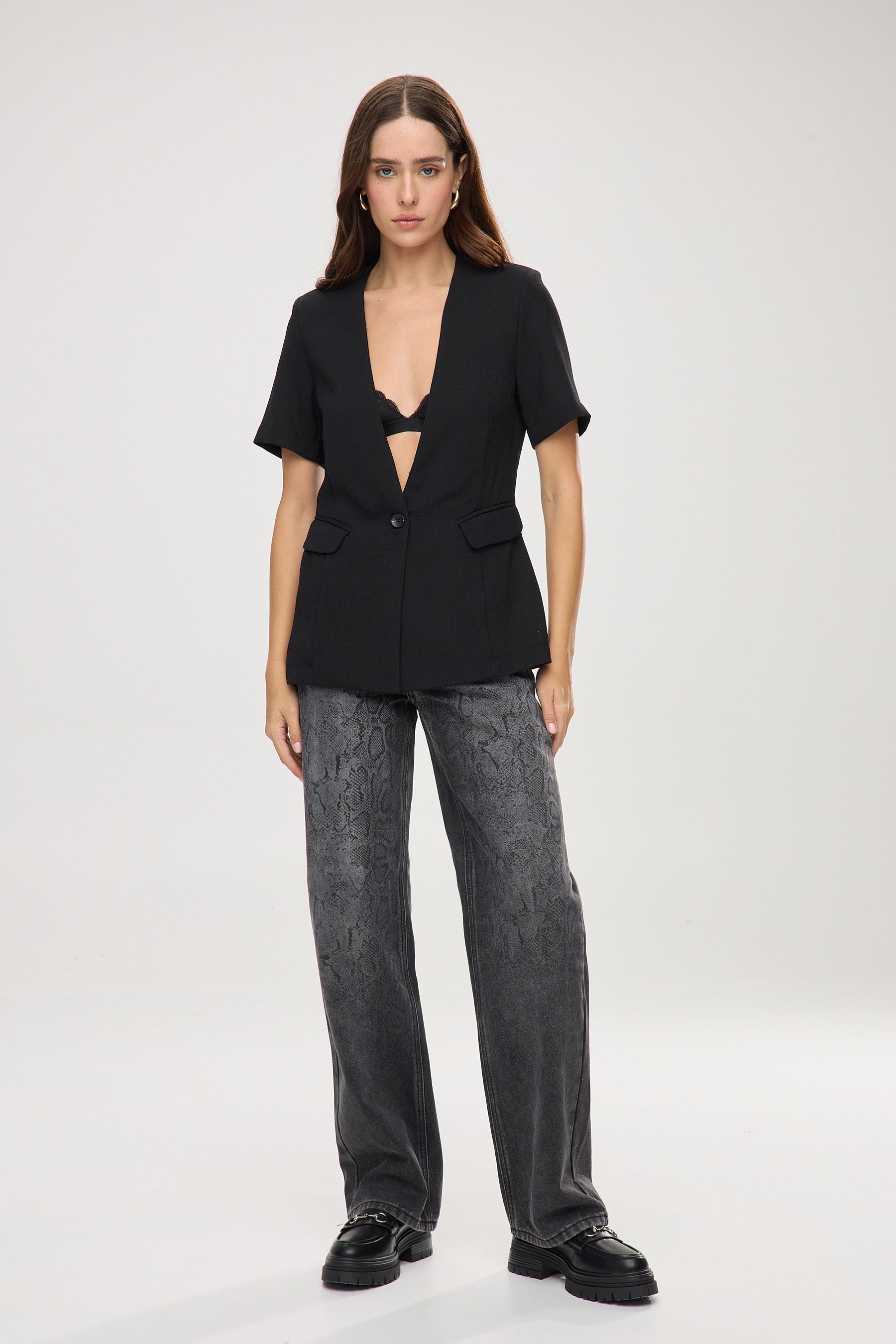 ג'קט מפתח עמוק