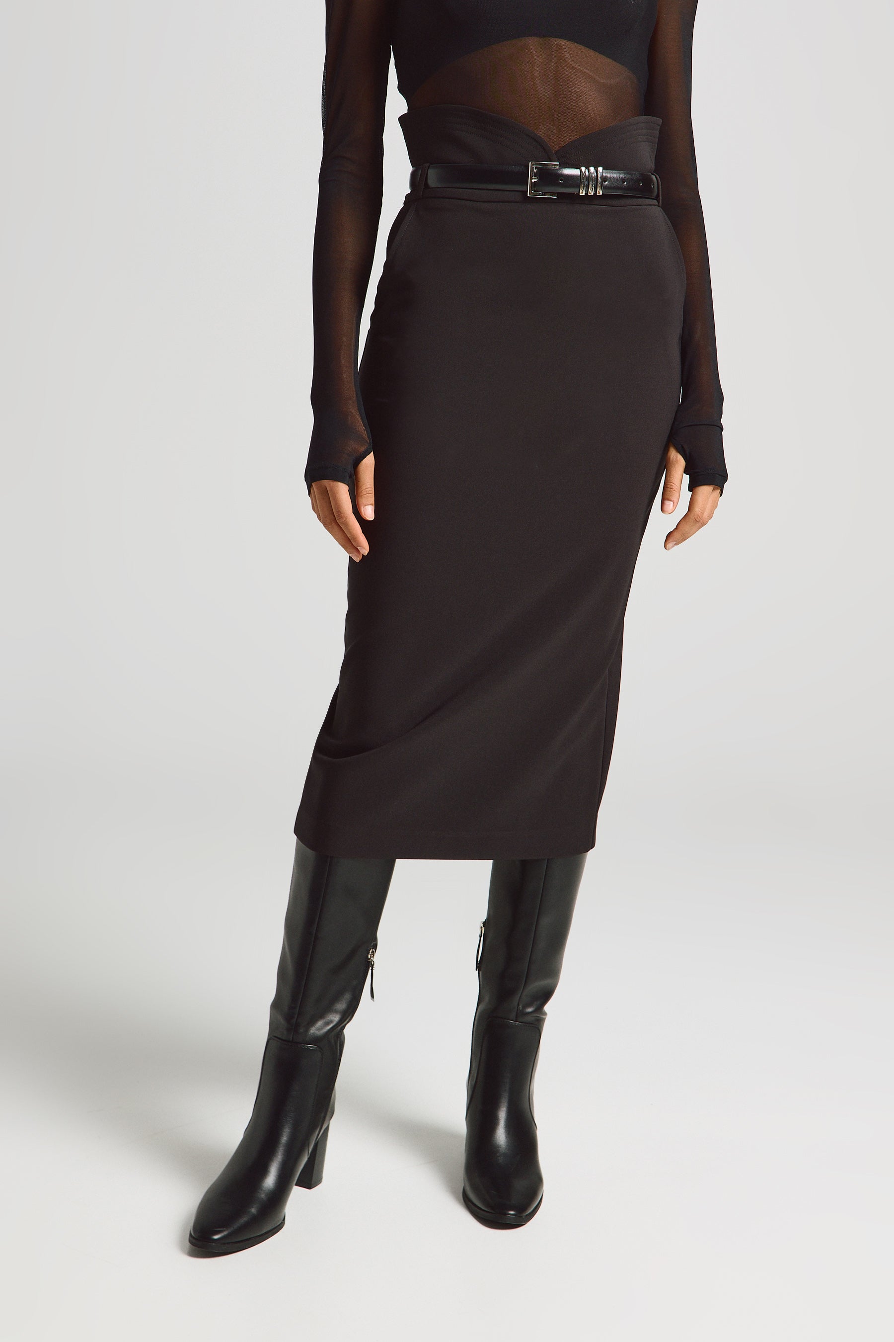 חצאית מידי קלאסית