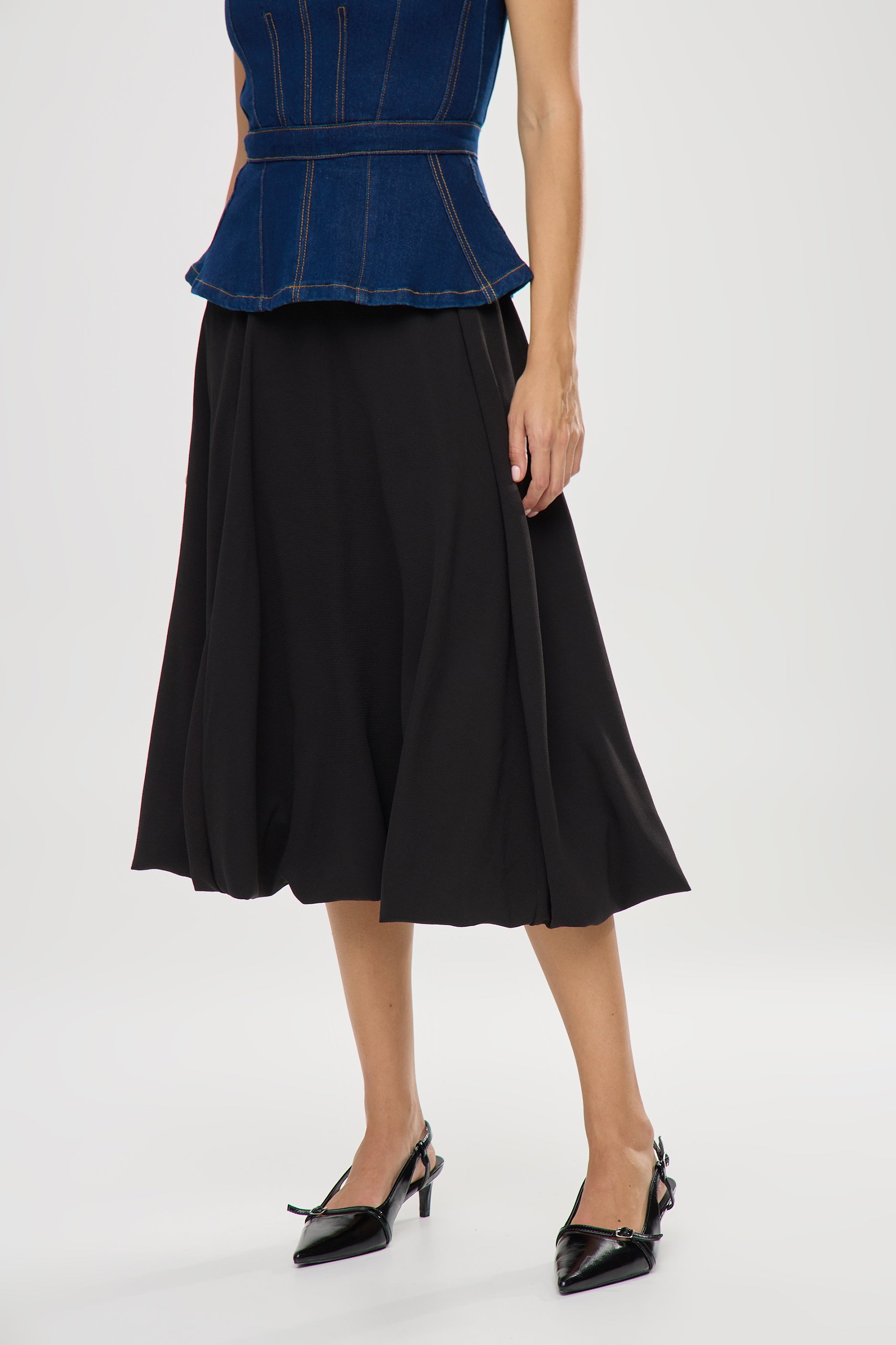 חצאית מידי בלון