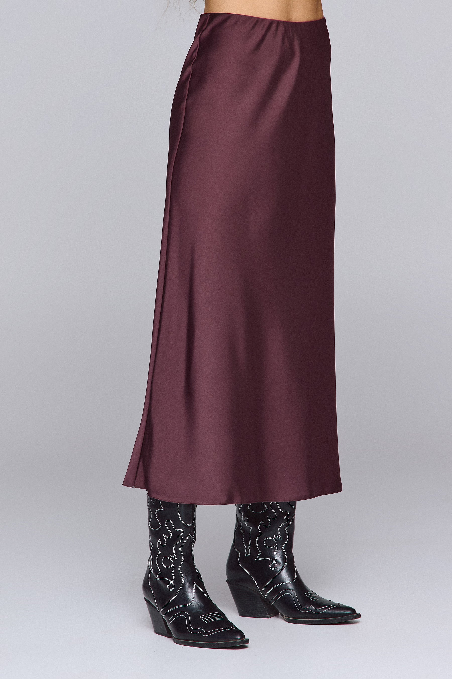 חצאית מקסי עם גומי