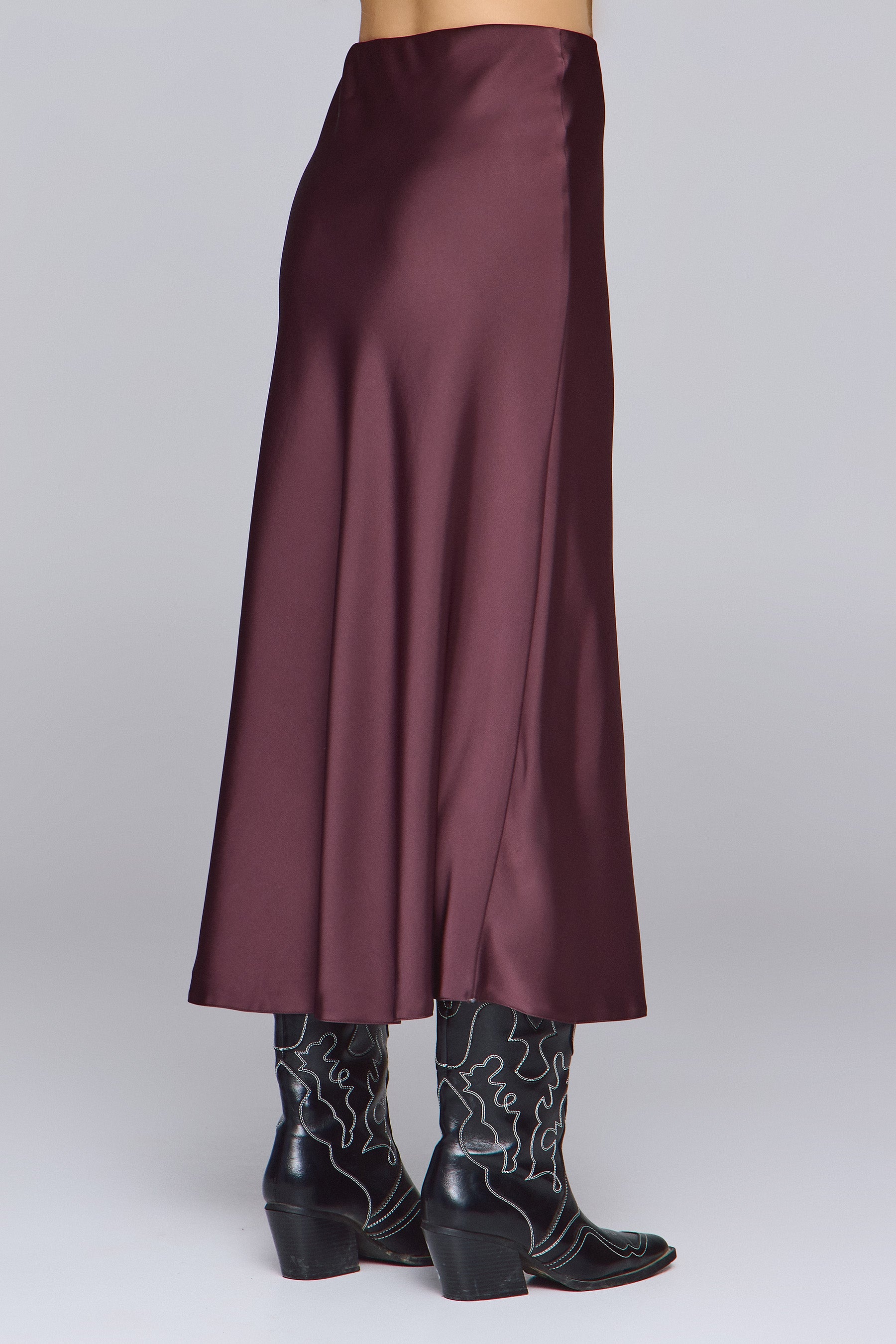 חצאית מקסי עם גומי