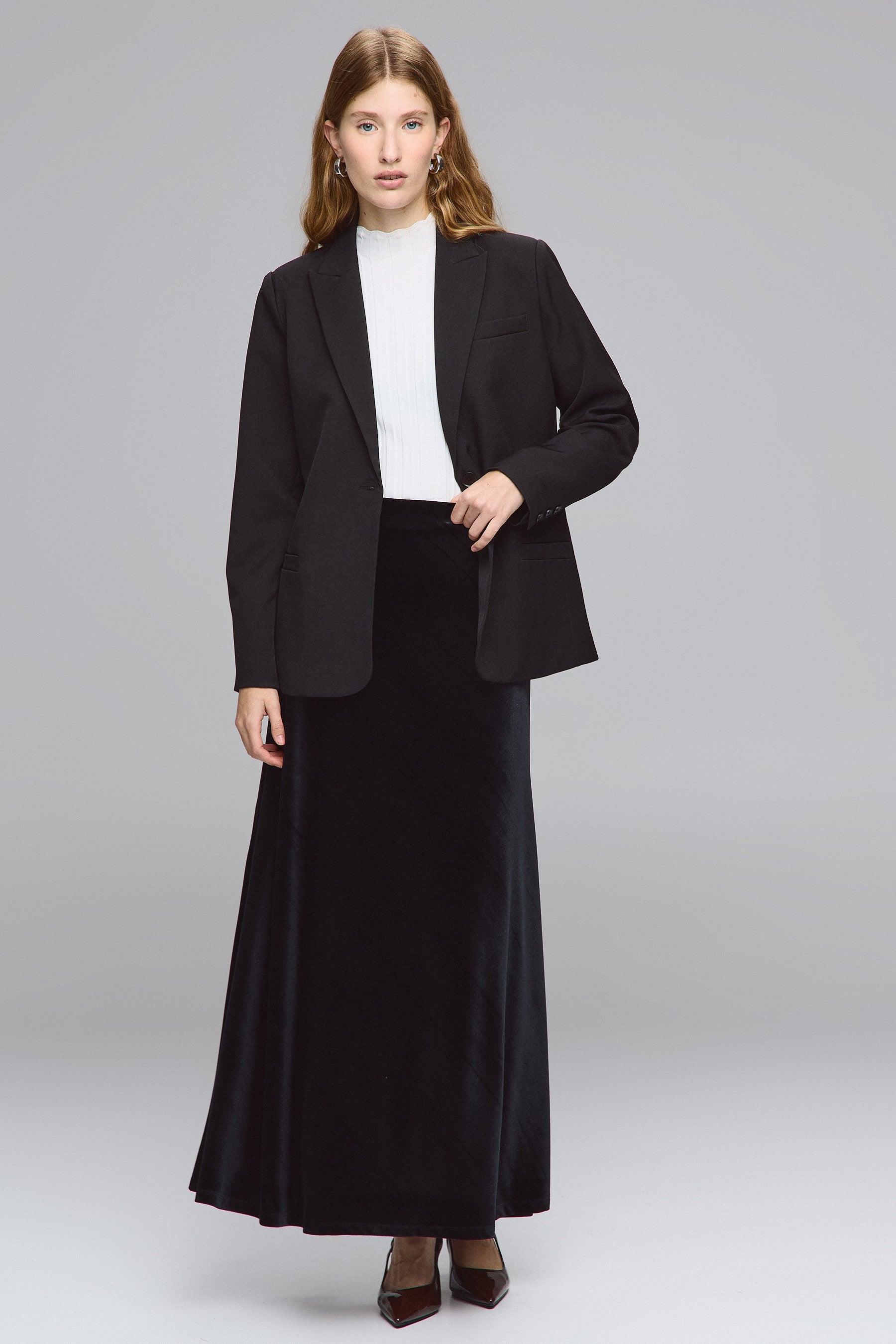 חצאית קטיפה מקסי