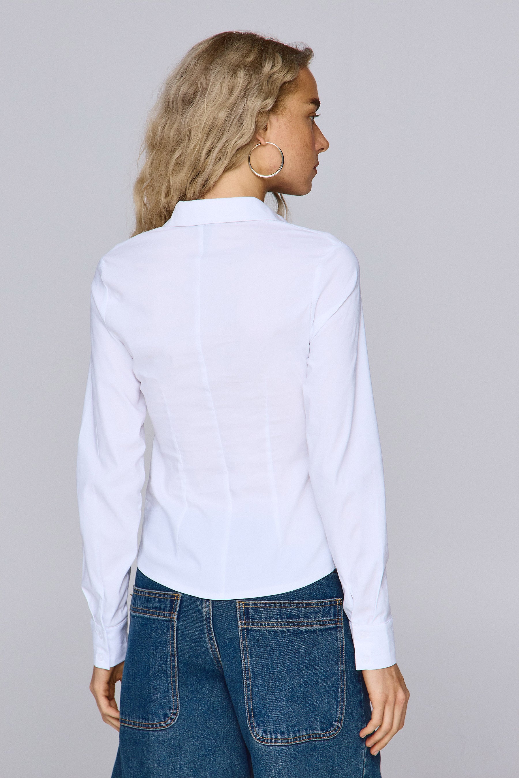 חולצת צמודה נעומי