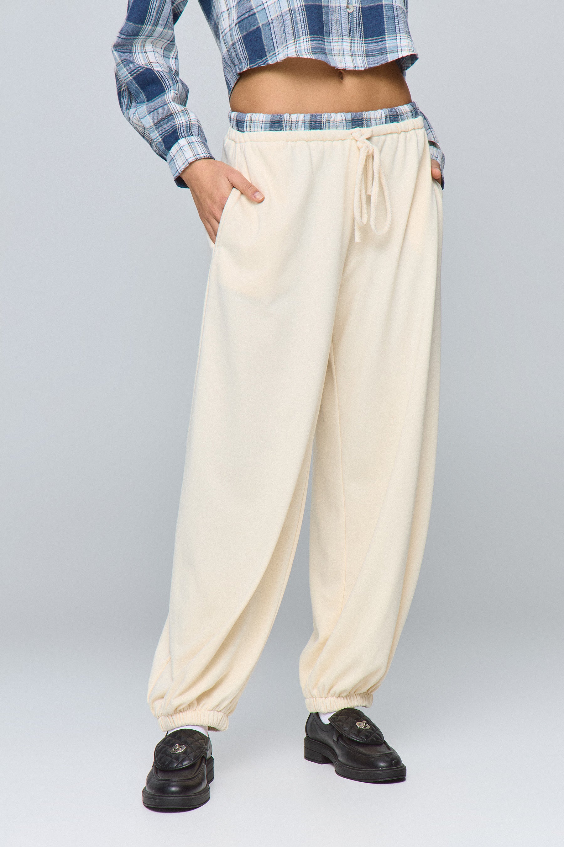 מכנס בלון עם חגורה משובצת סט