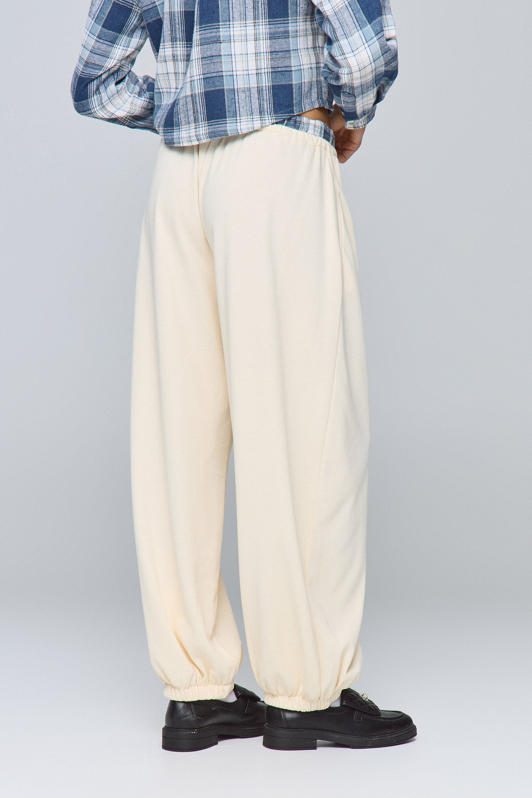 מכנס בלון עם חגורה משובצת סט