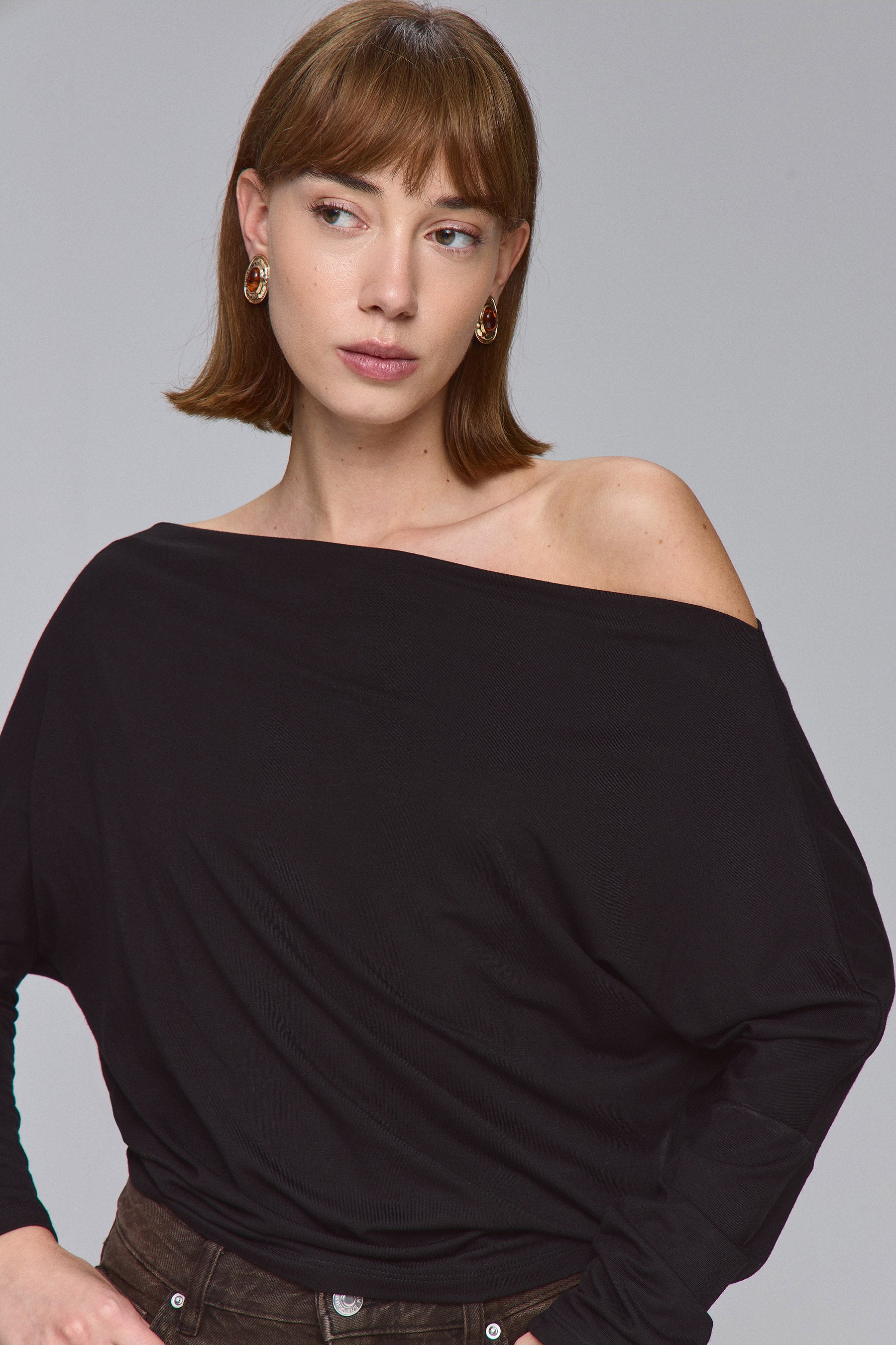 חולצת עטלף ארוכה