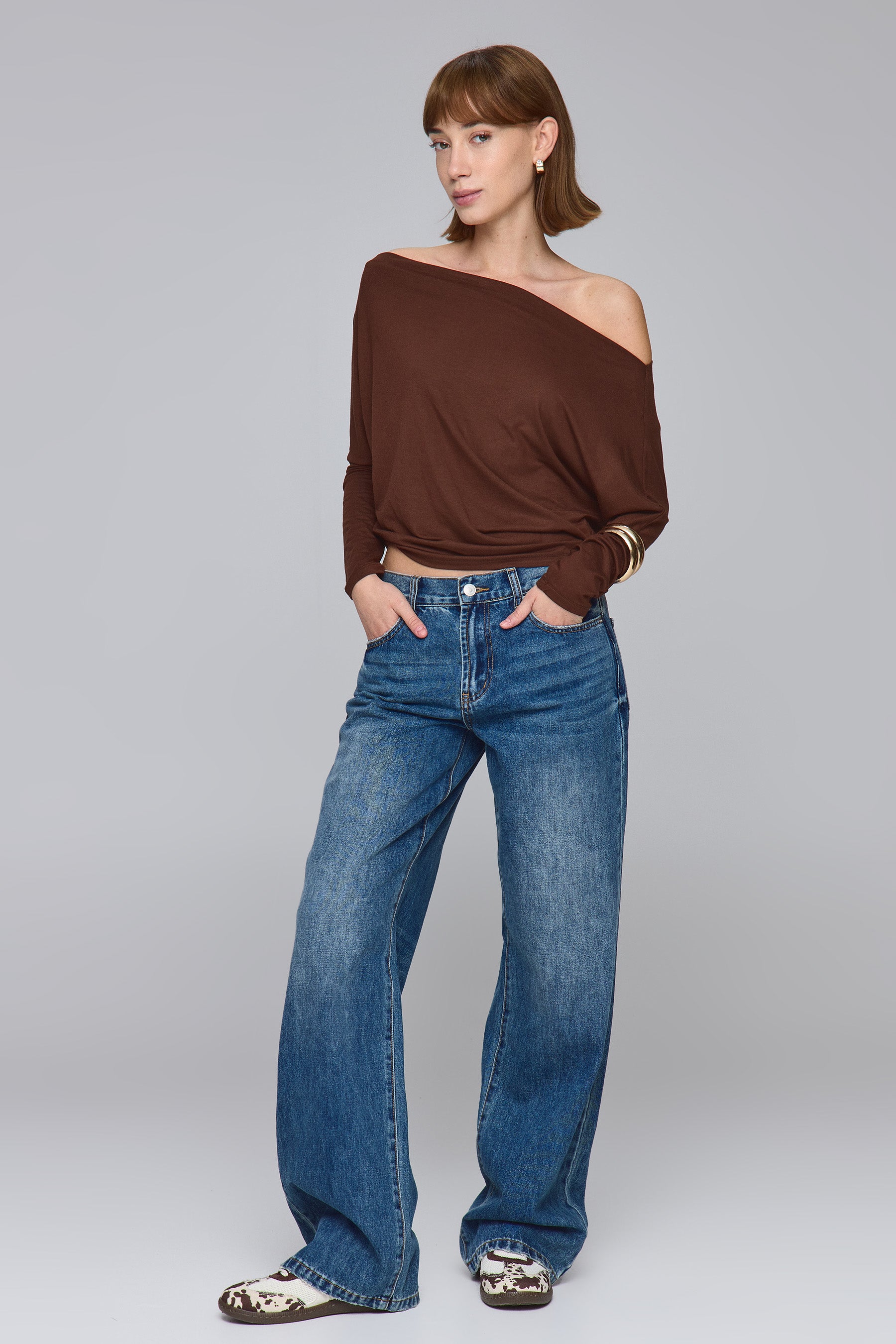 חולצת עטלף ארוכה