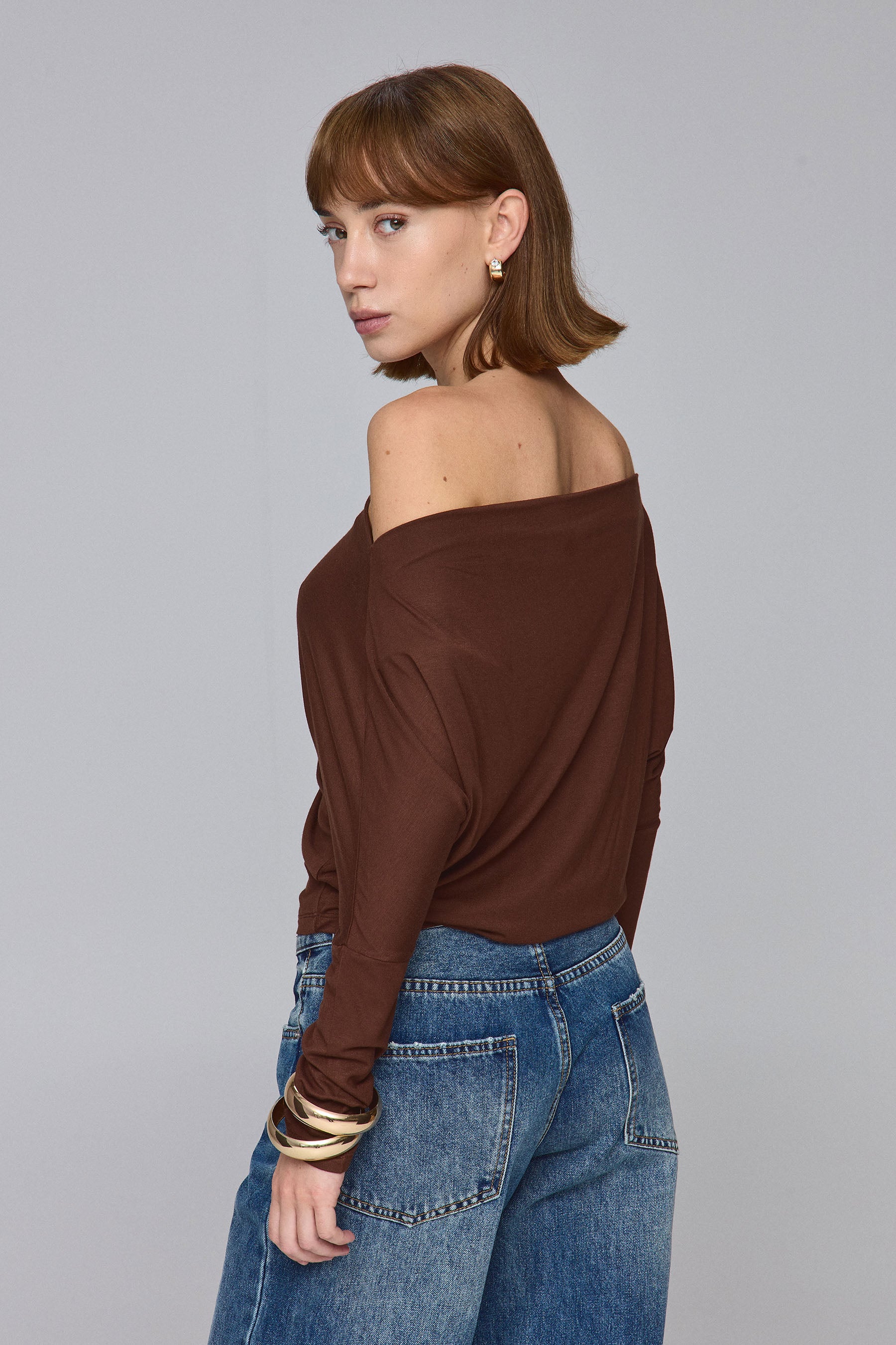 חולצת עטלף ארוכה