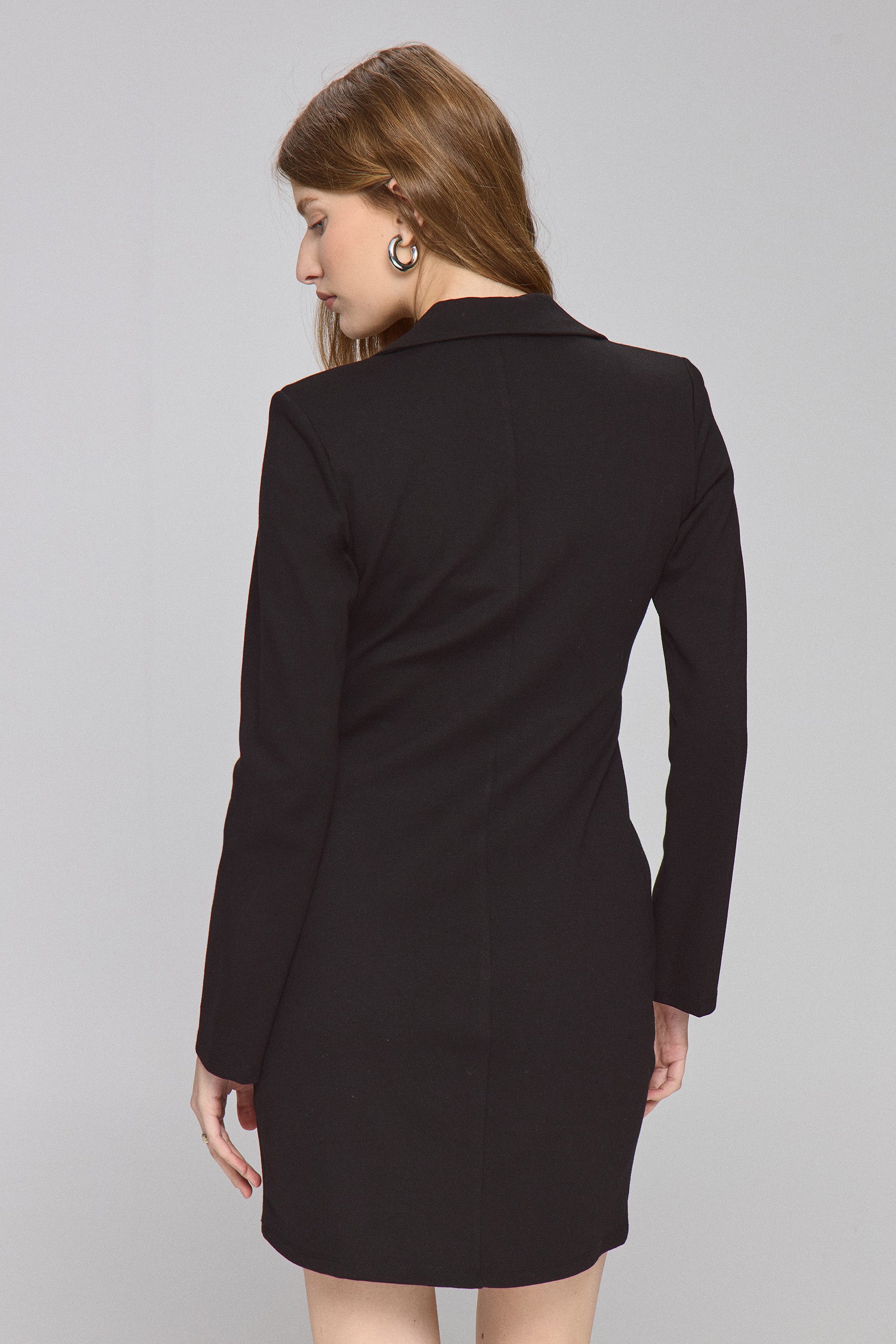 שמלת מיני מחשוף יהלומים