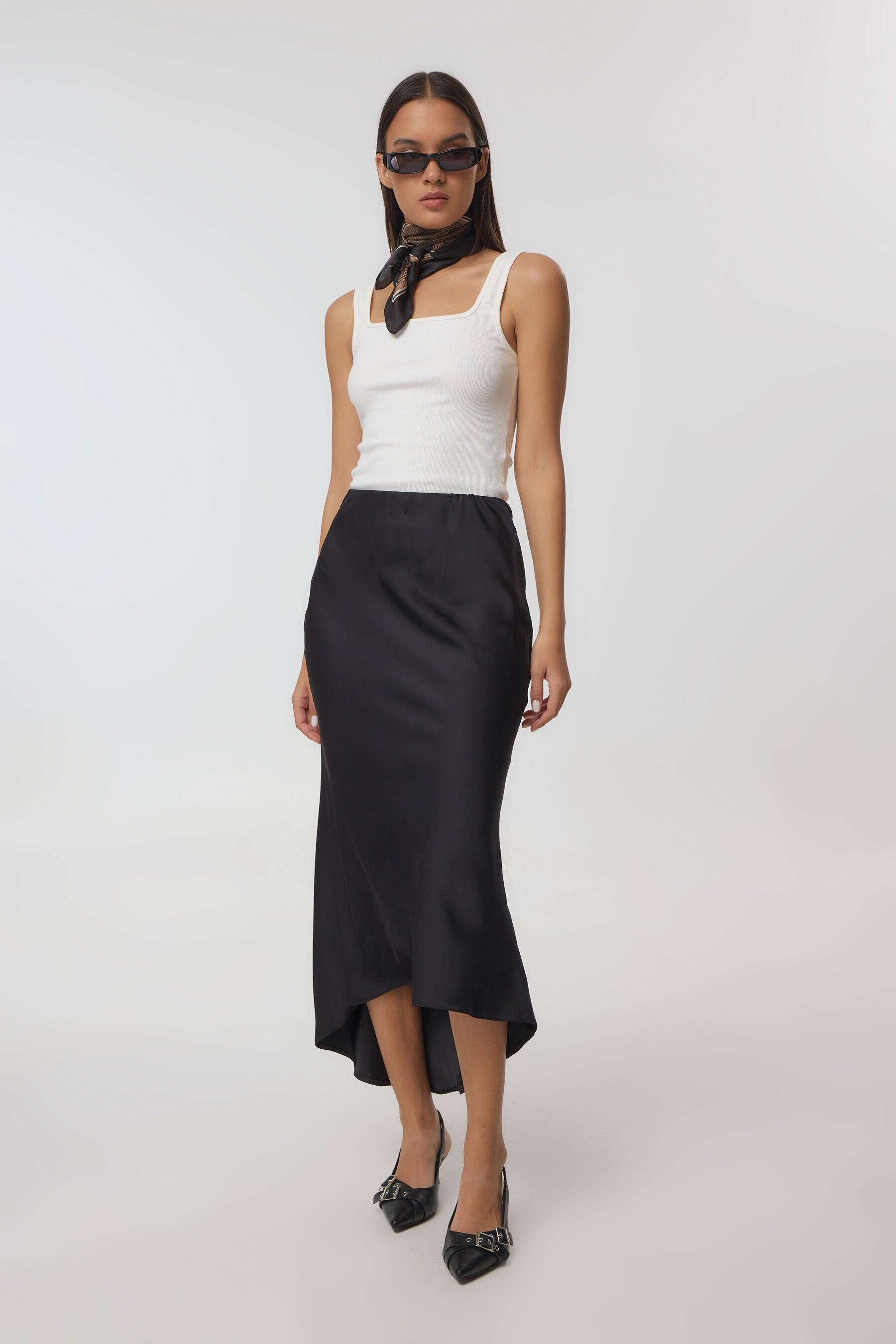 חצאית סאטן קלוש