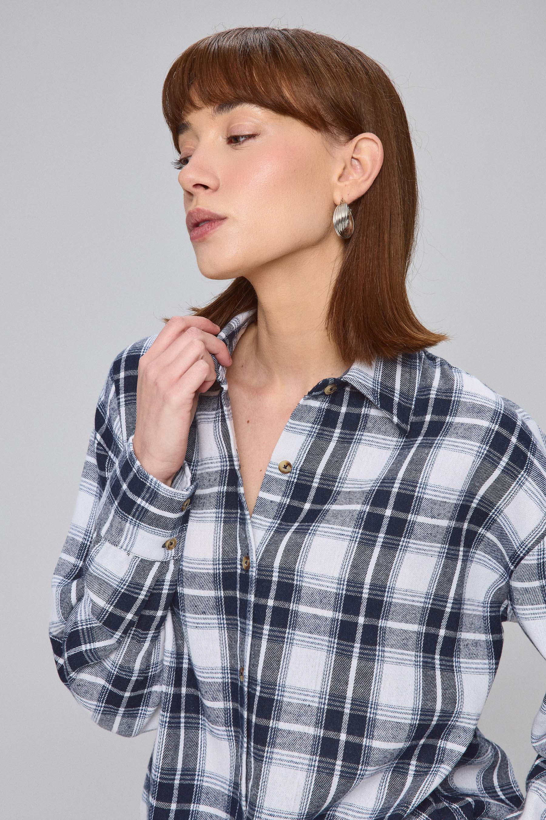 חולצת משבצות ליה