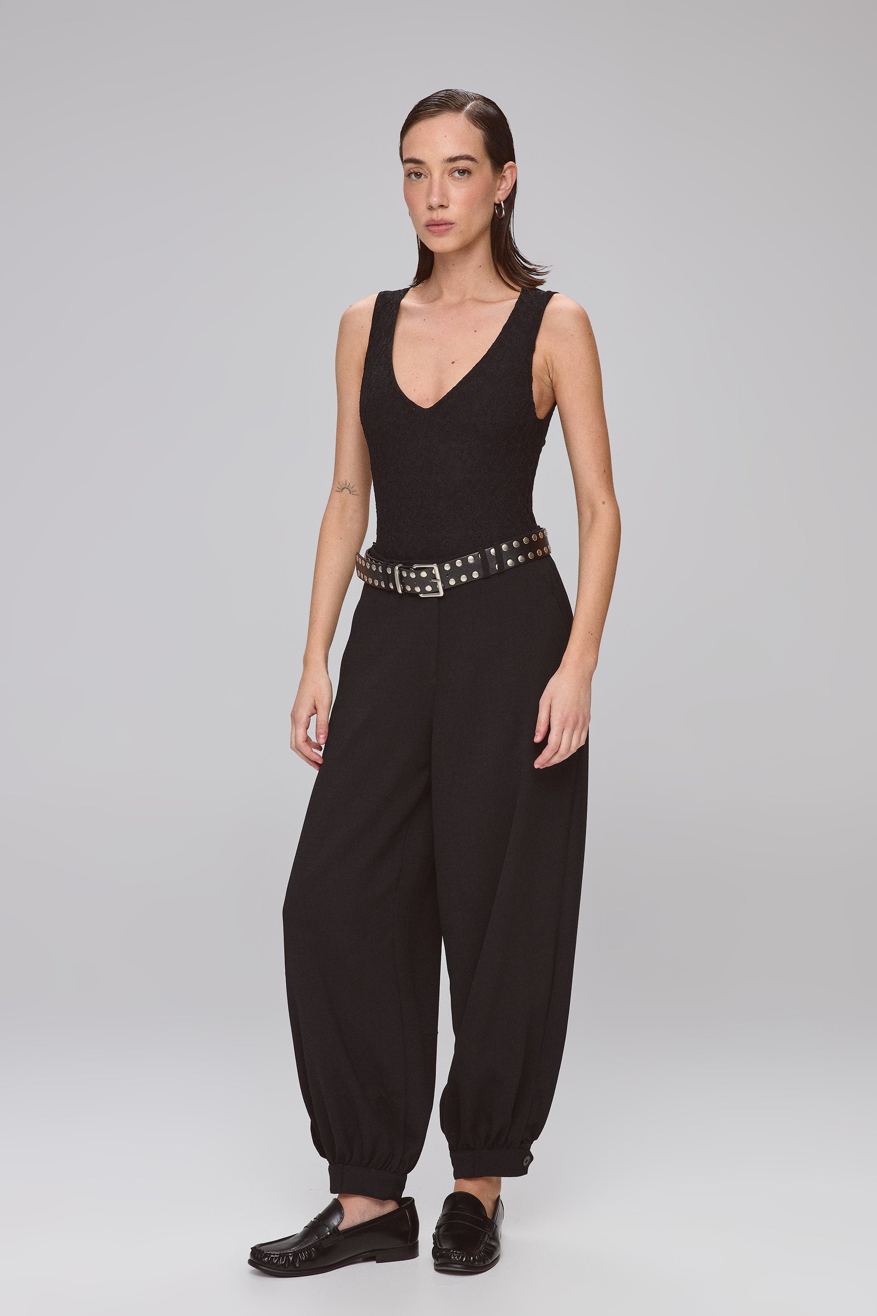 בגד גוף תחרה