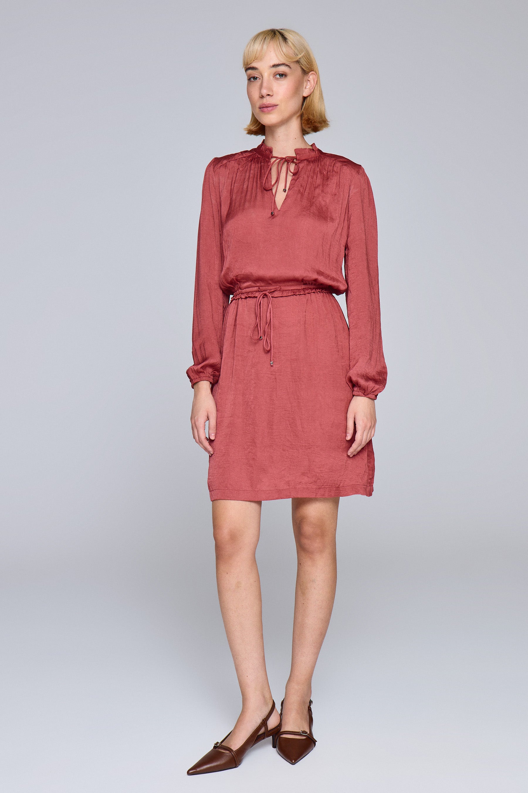 שמלת מיני פלו פלו