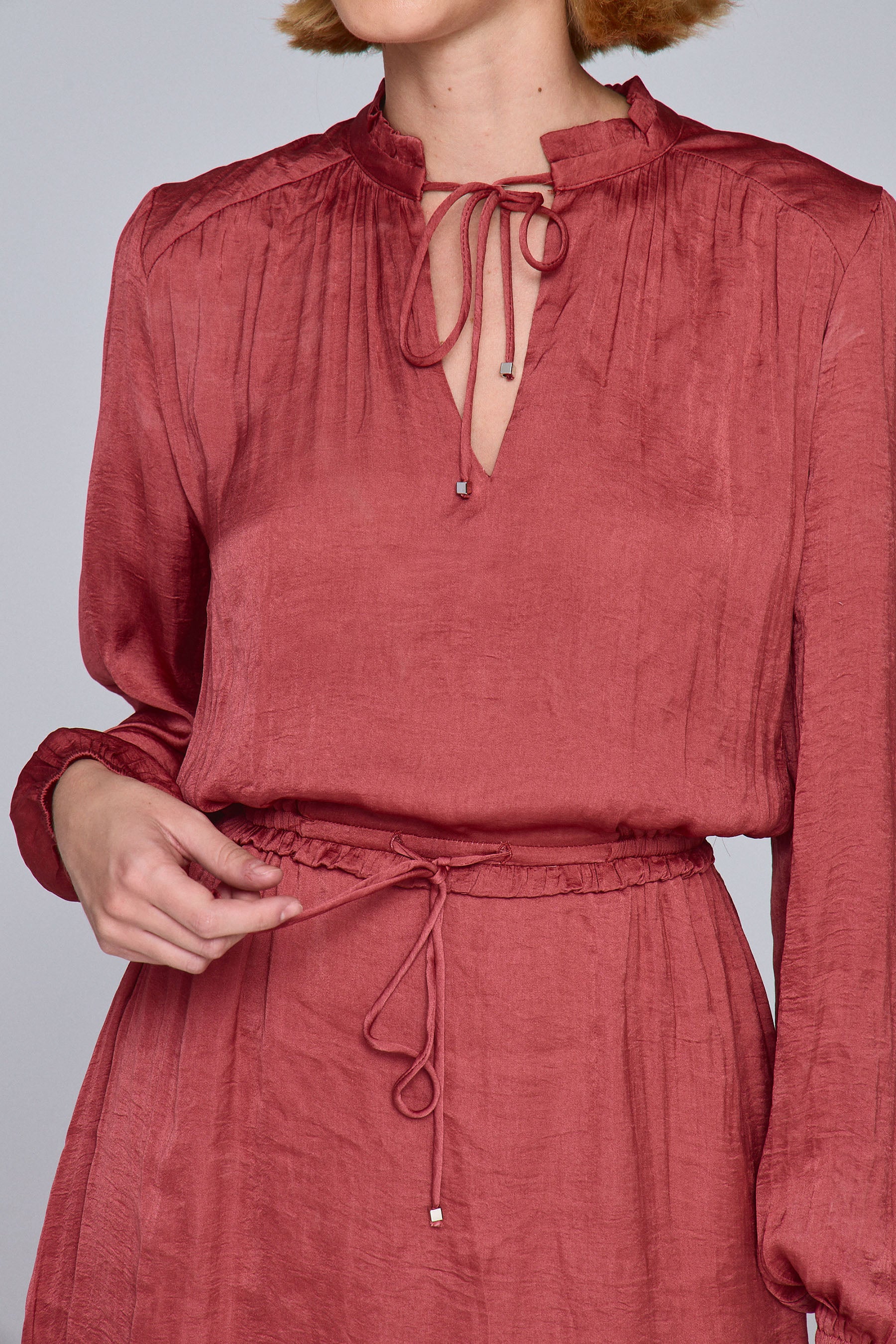 שמלת מיני פלו פלו