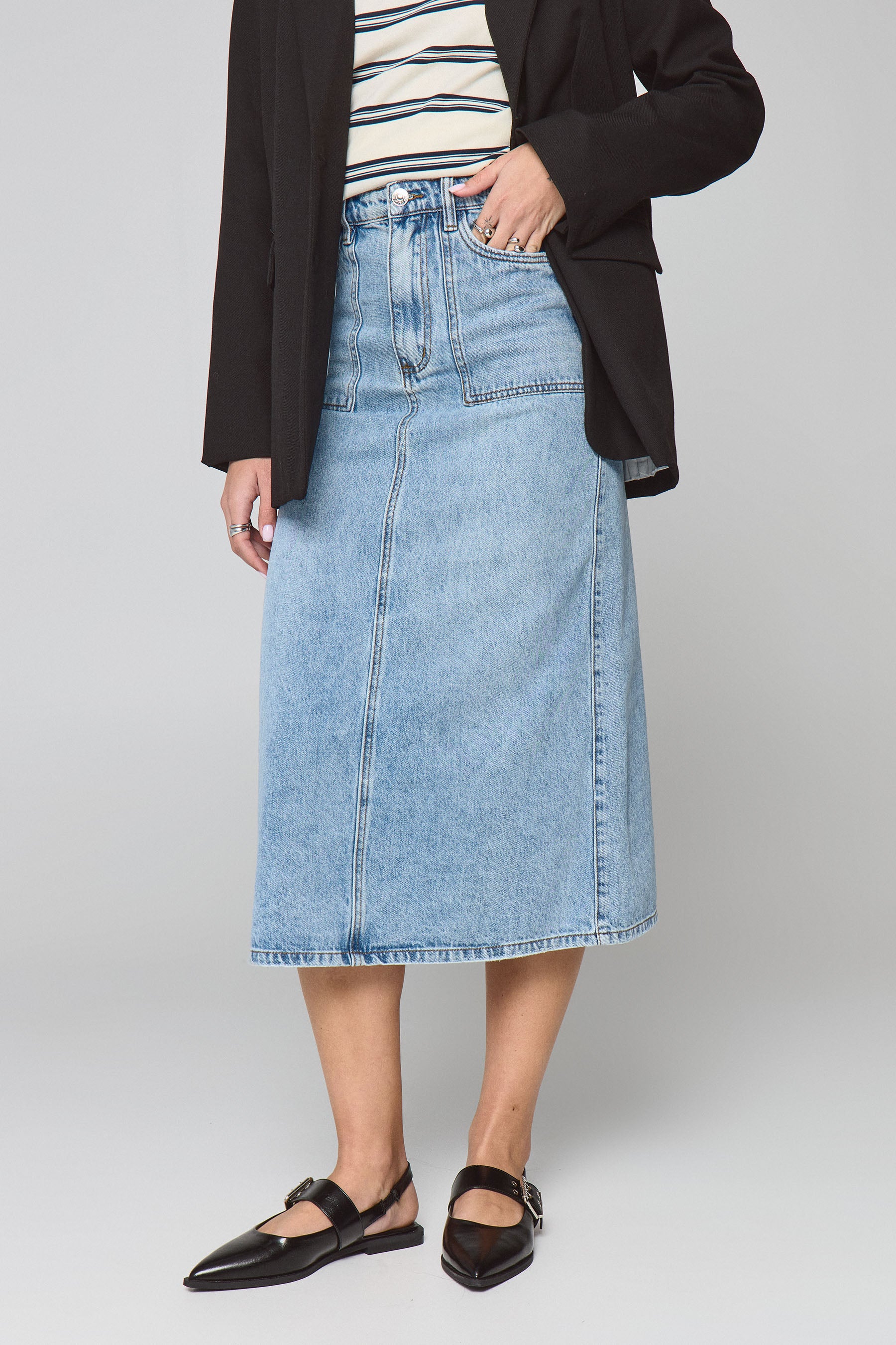 חצאית כיסי פטצ'