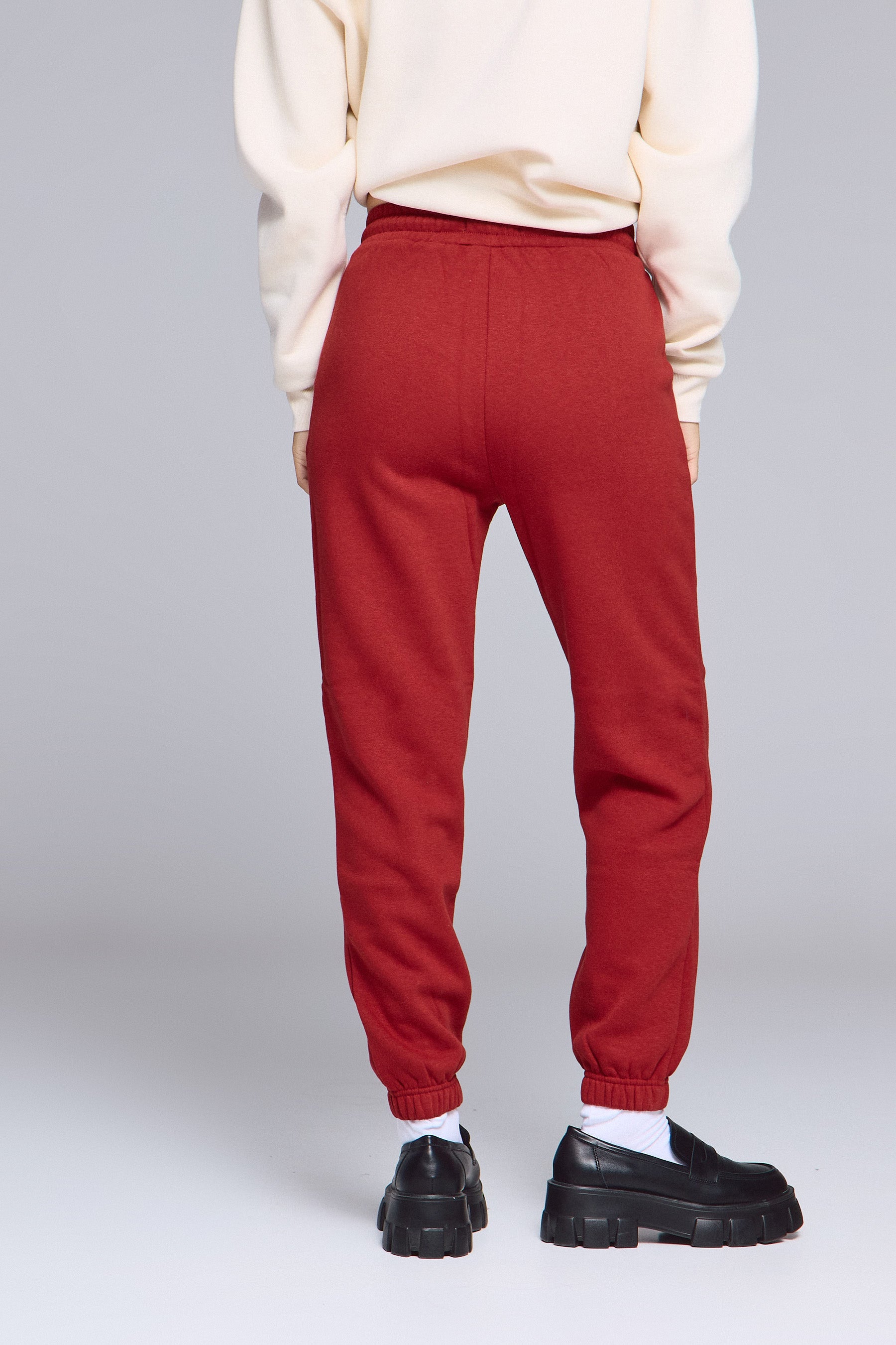 מכנסיים טרנינג פרומו נירוונים