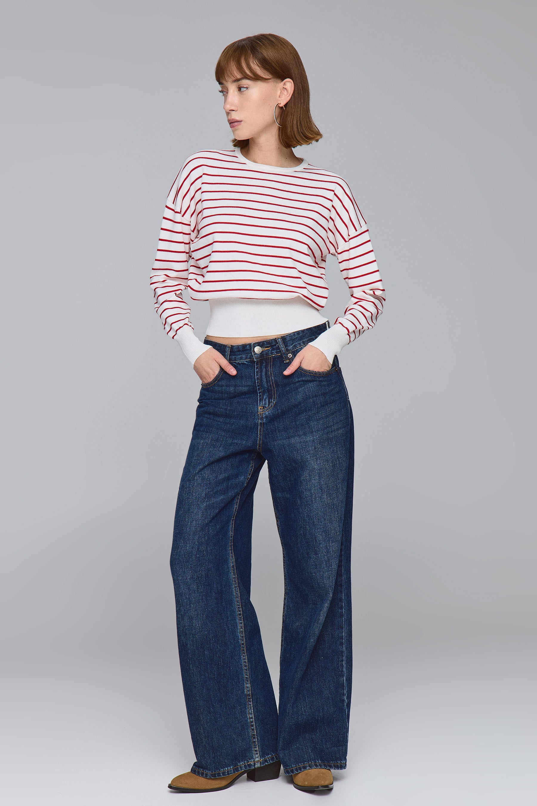 סריג ניקי בלוזון