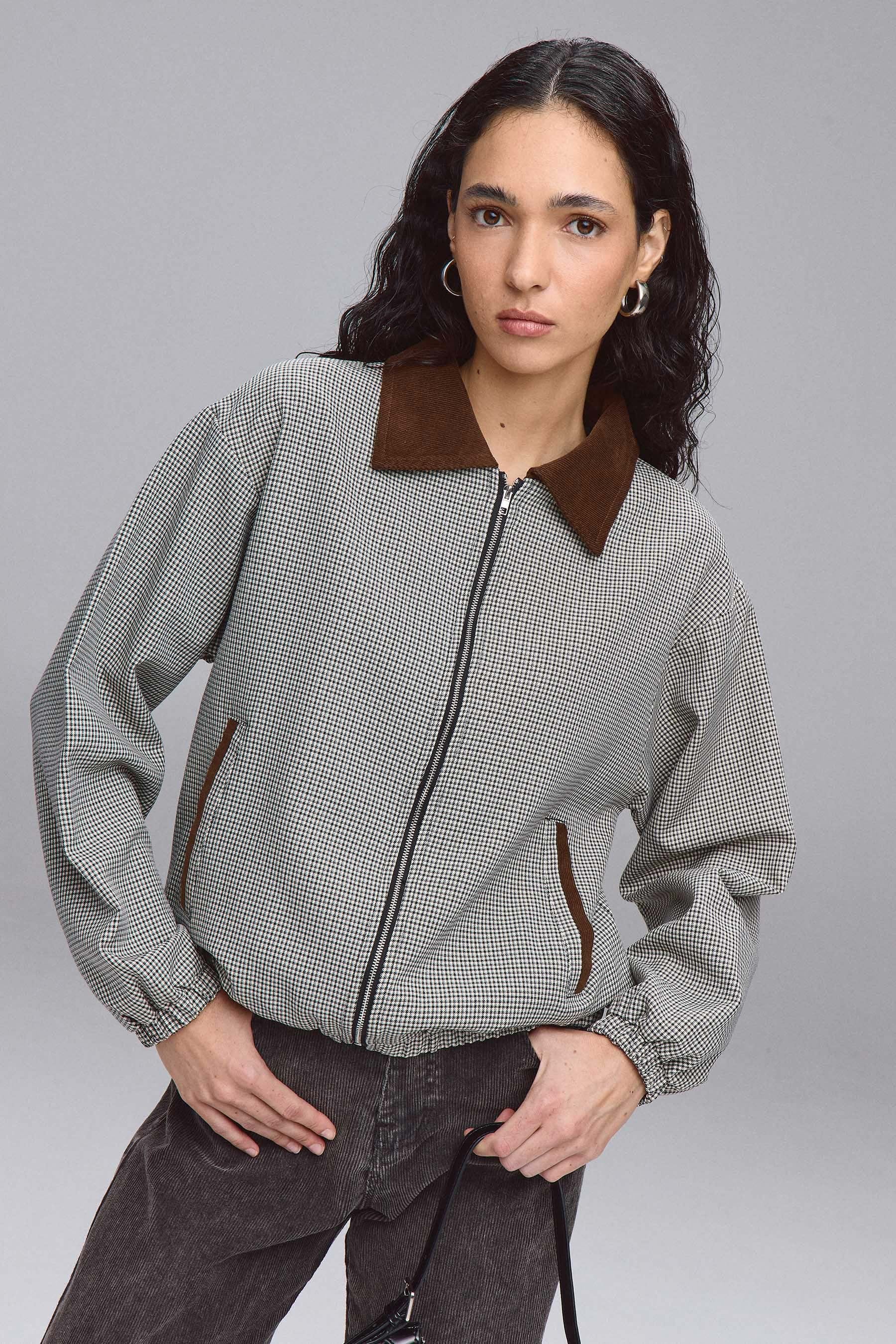 ג'קט משבצות עם צווארון קורדרוי