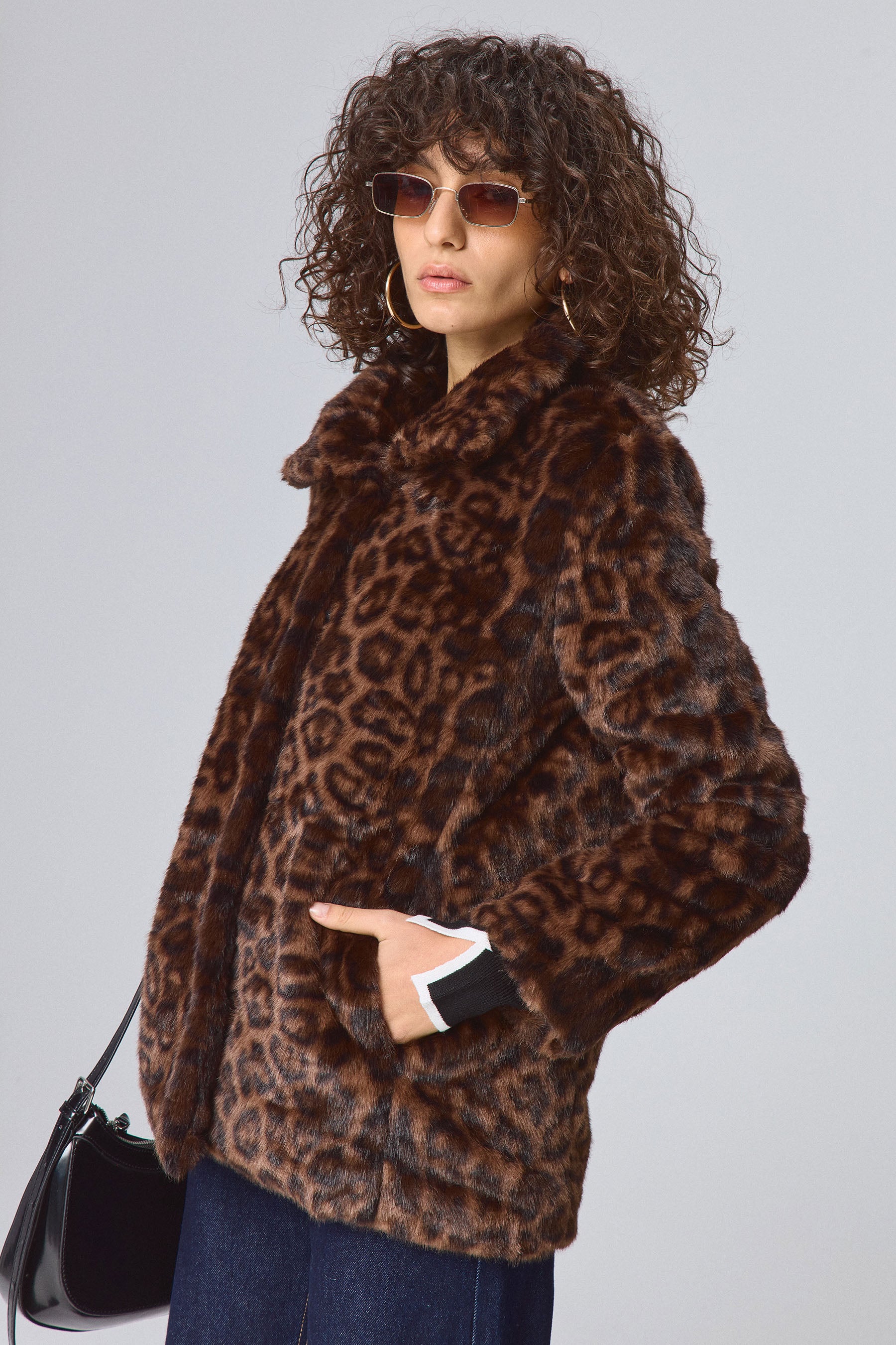 מעיל פרווה מנומר