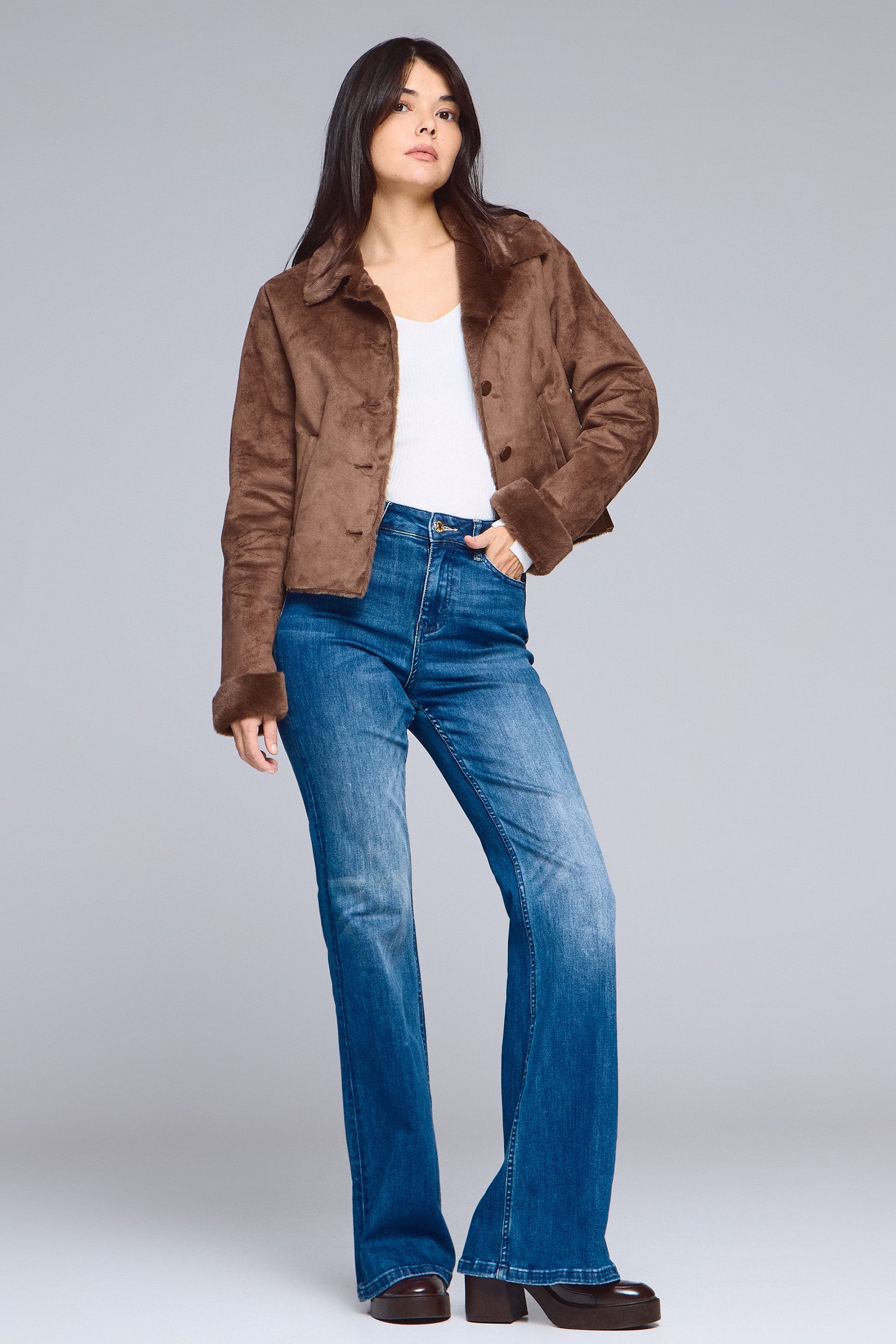 מעיל צמר עם פרווה