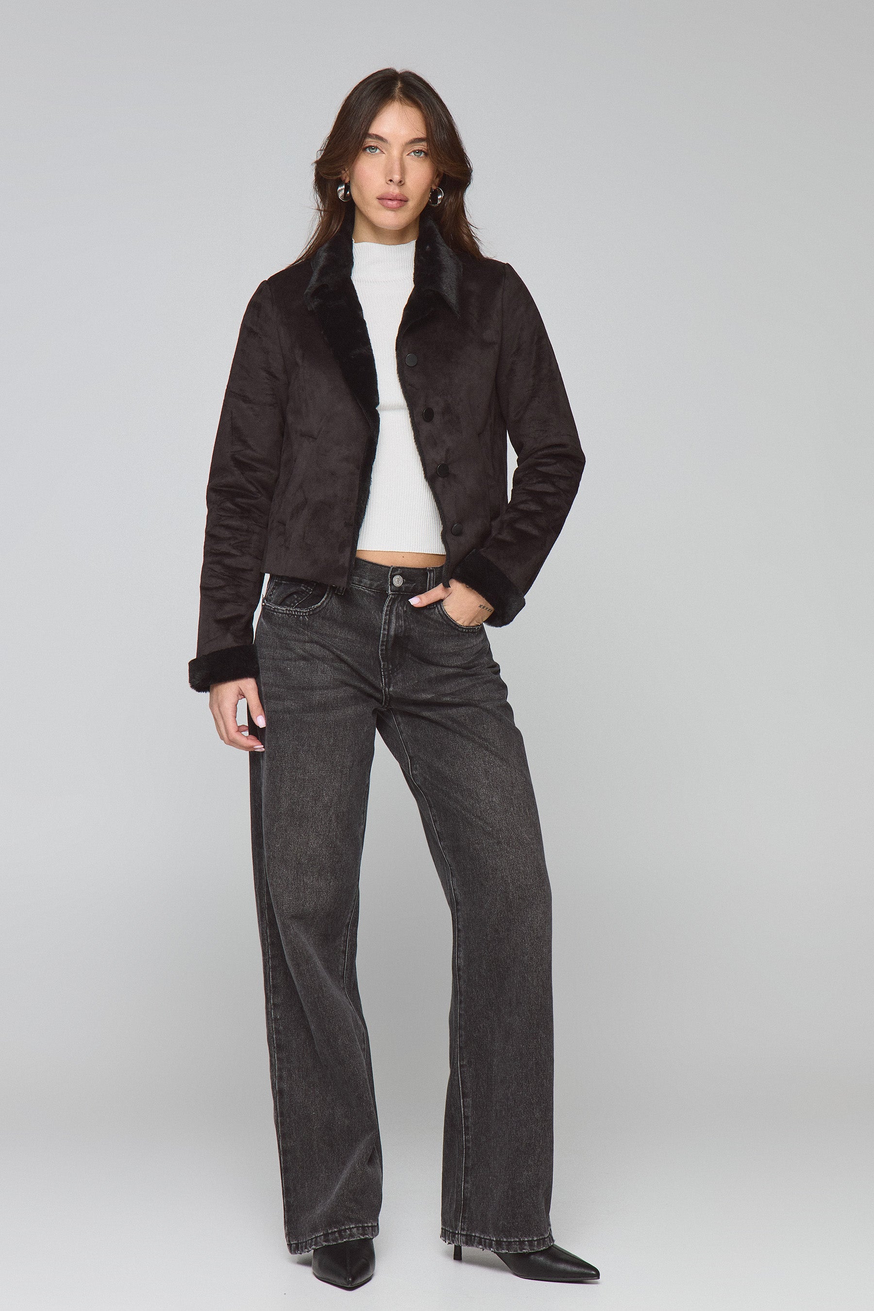 מעיל צמר עם פרווה