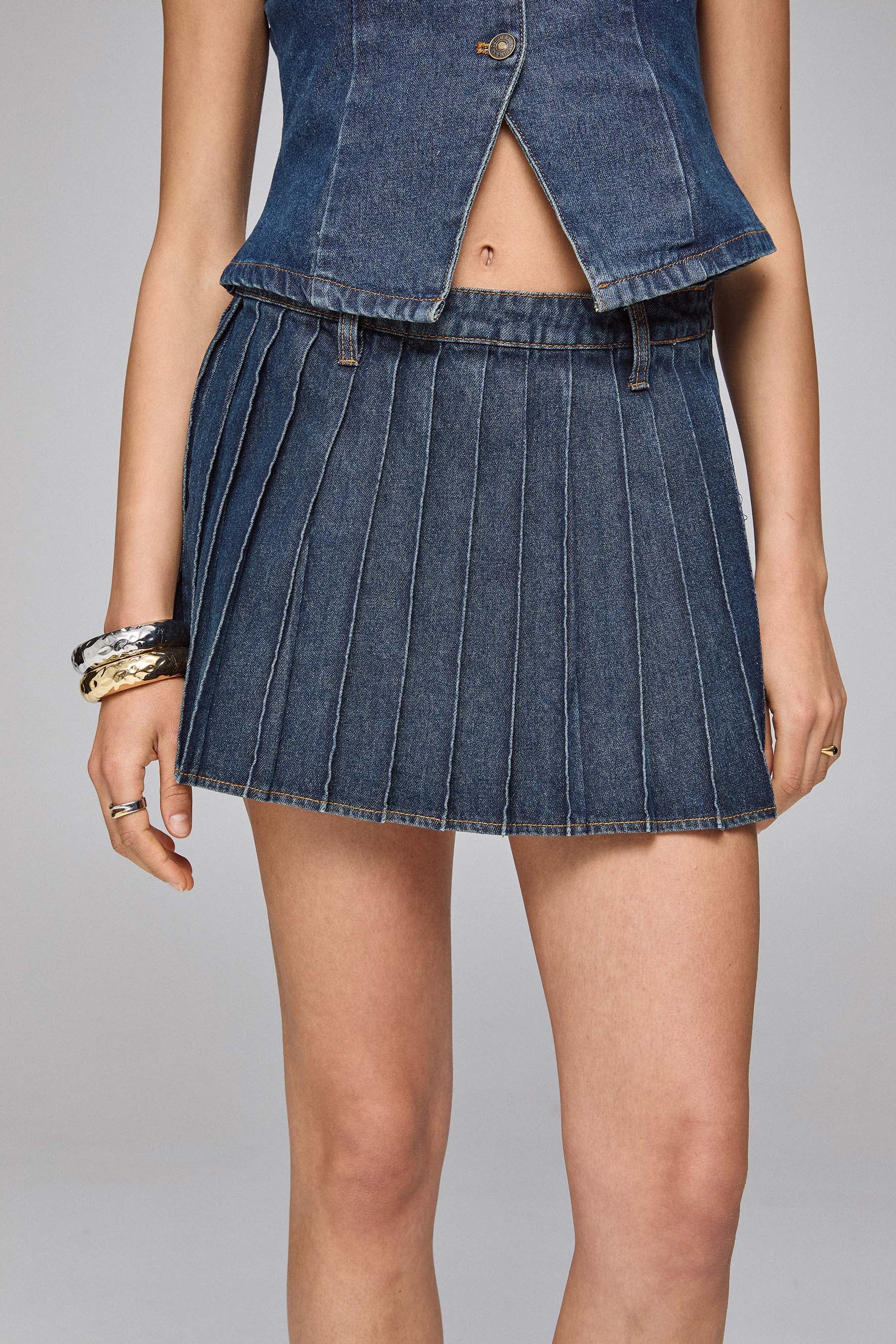 חצאית ג'ינס פליסה