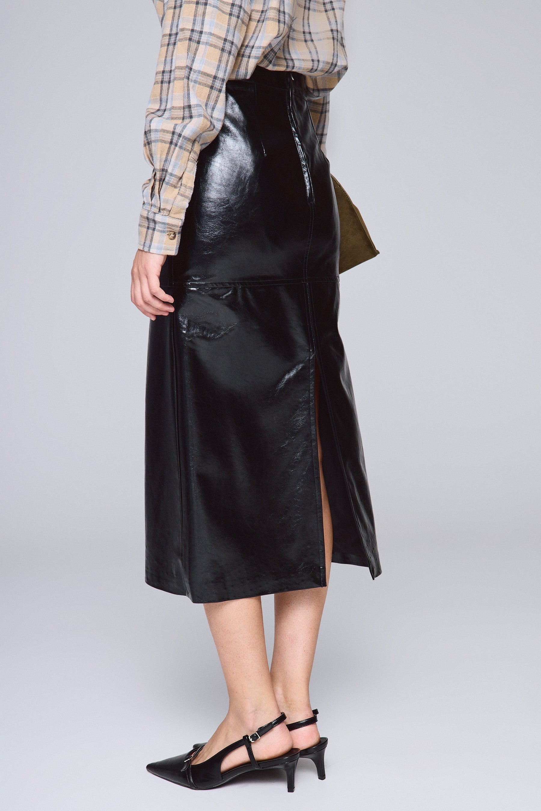 חצאית PU שליץ