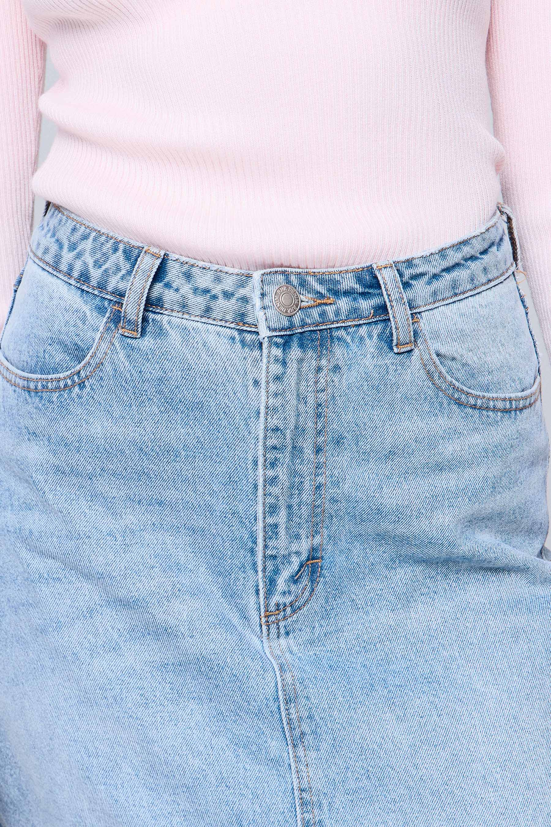 חצאית ג'ינס משופשפת