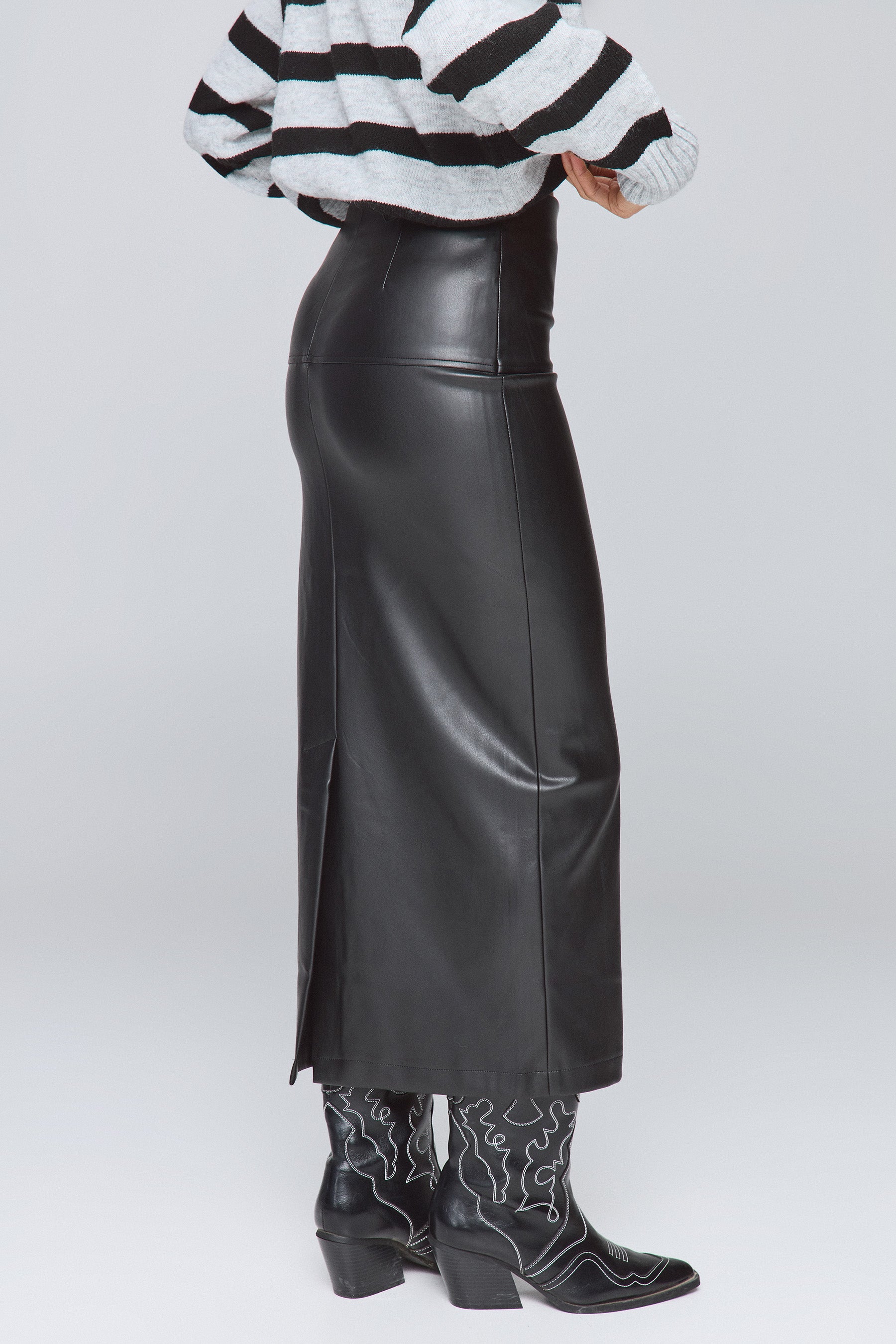 PU חצאית מקסי