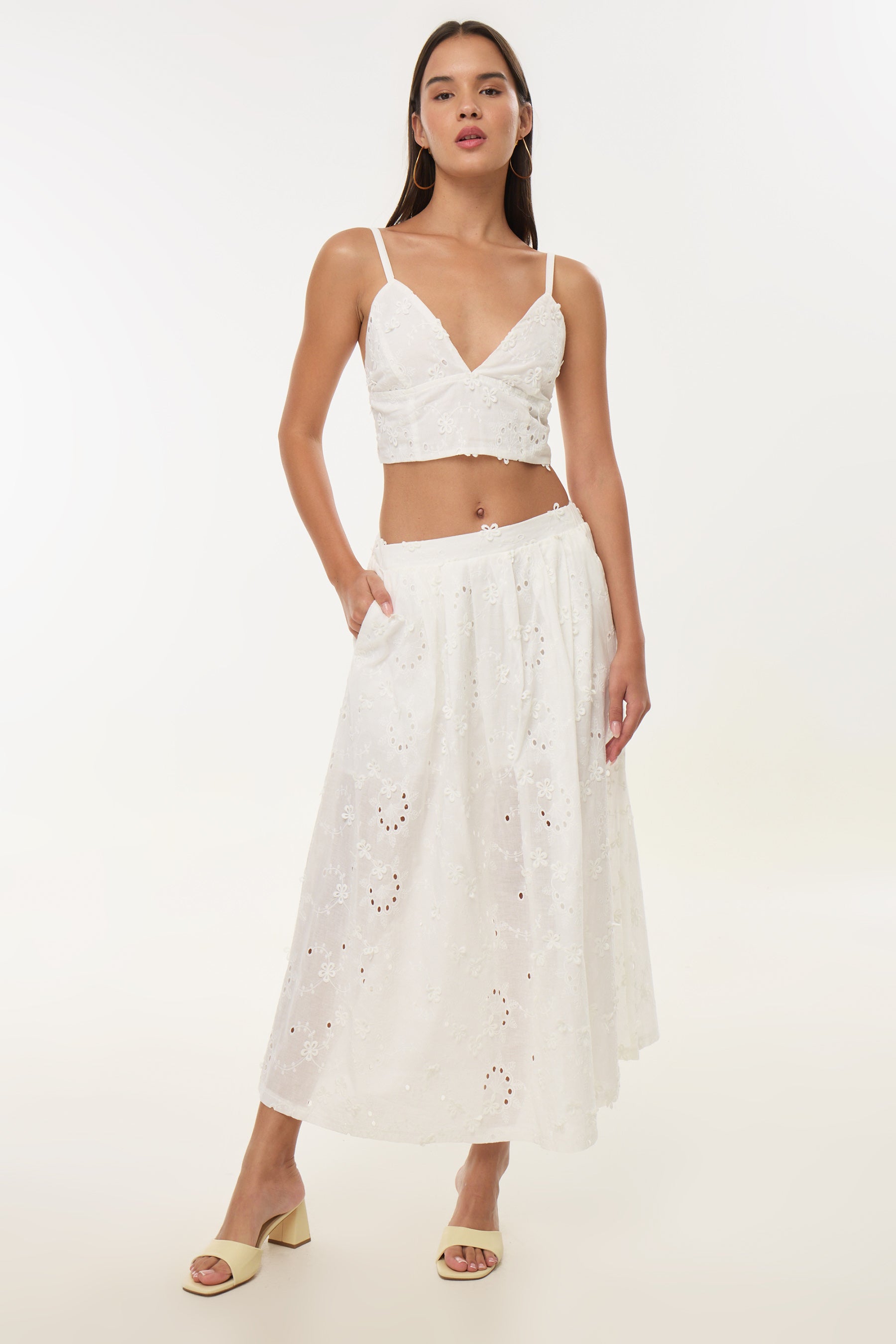 חצאית מקסי רקמת פרחים