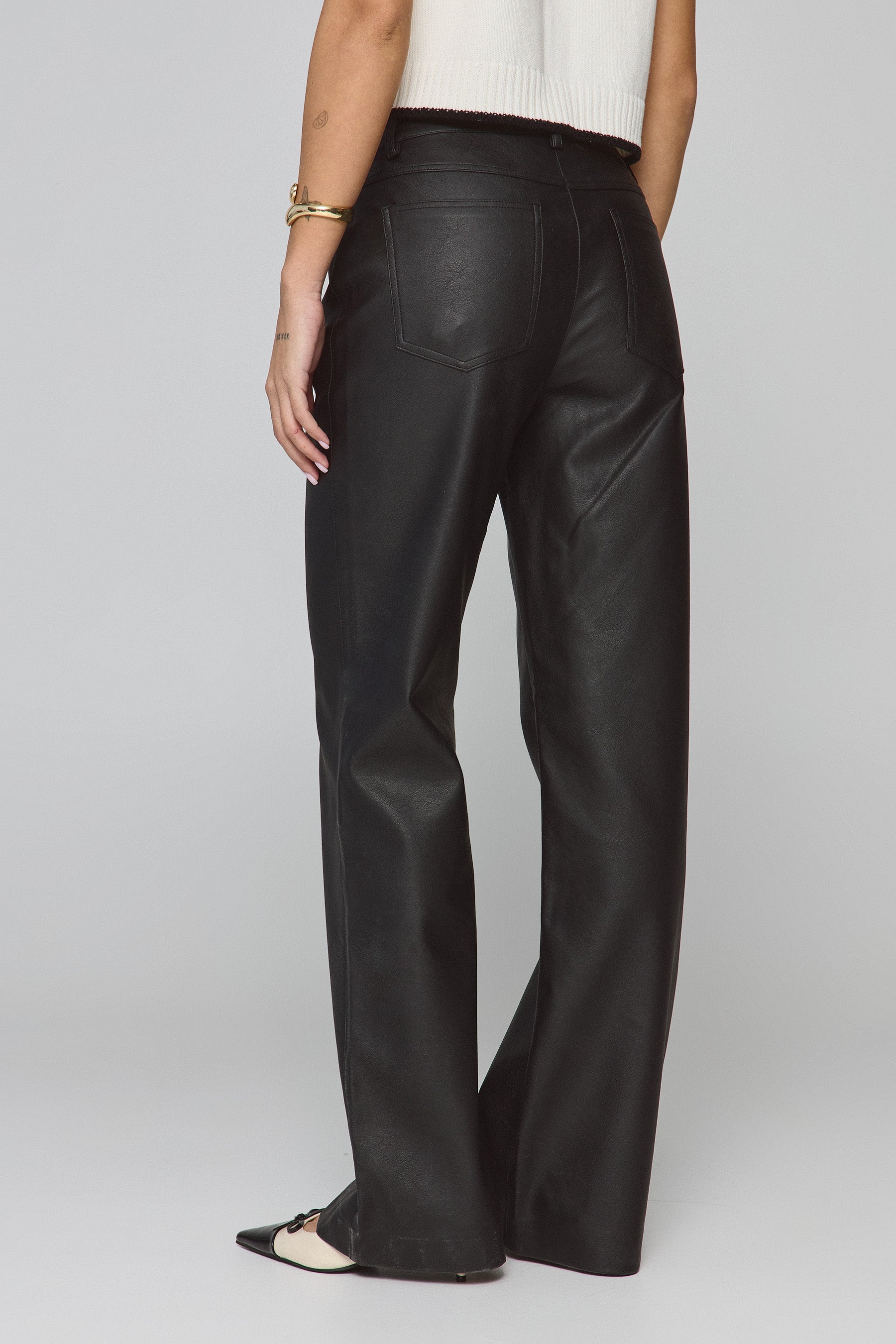 מכנס פיו רחב רומי