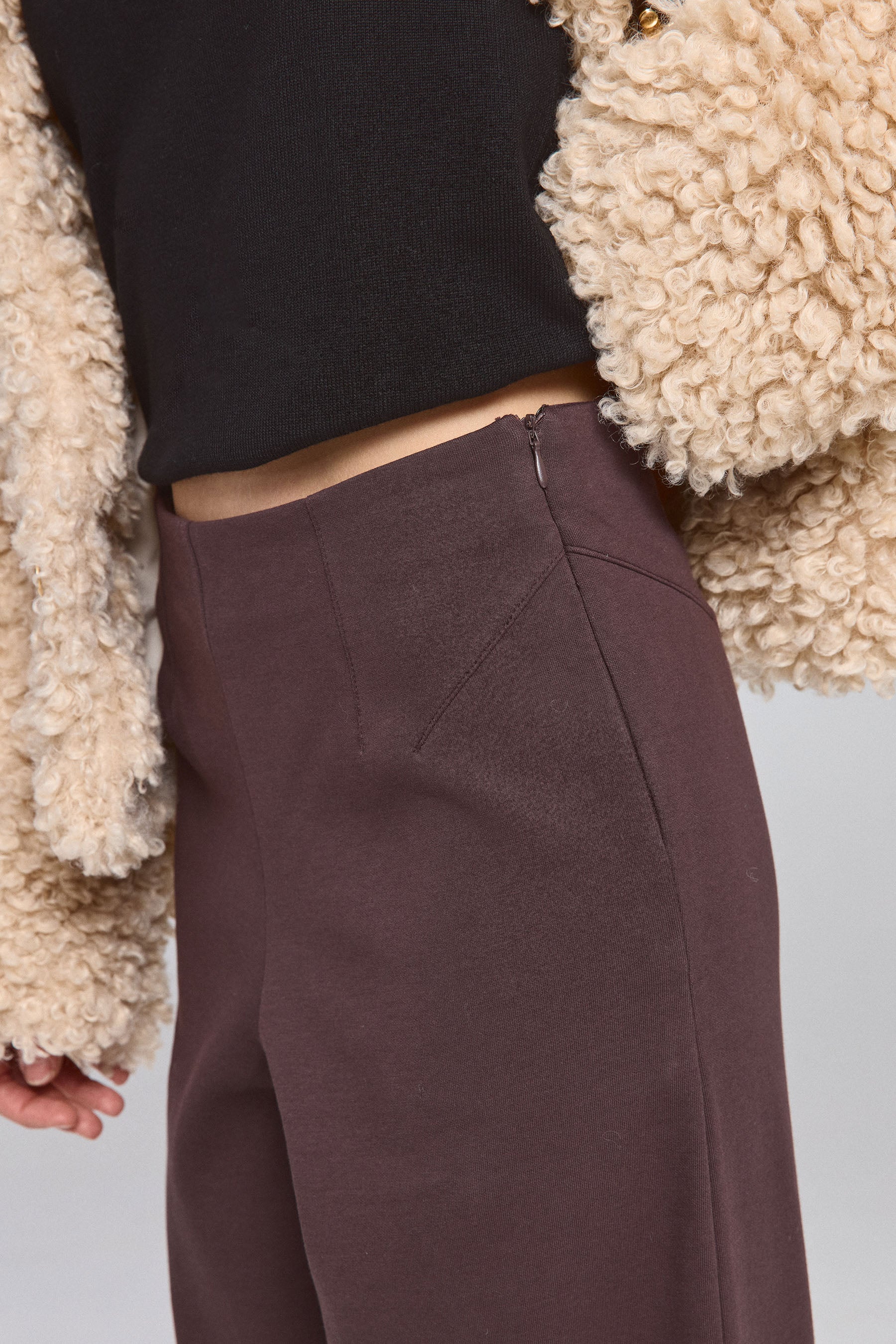 טייץ מחויט ג'רסי