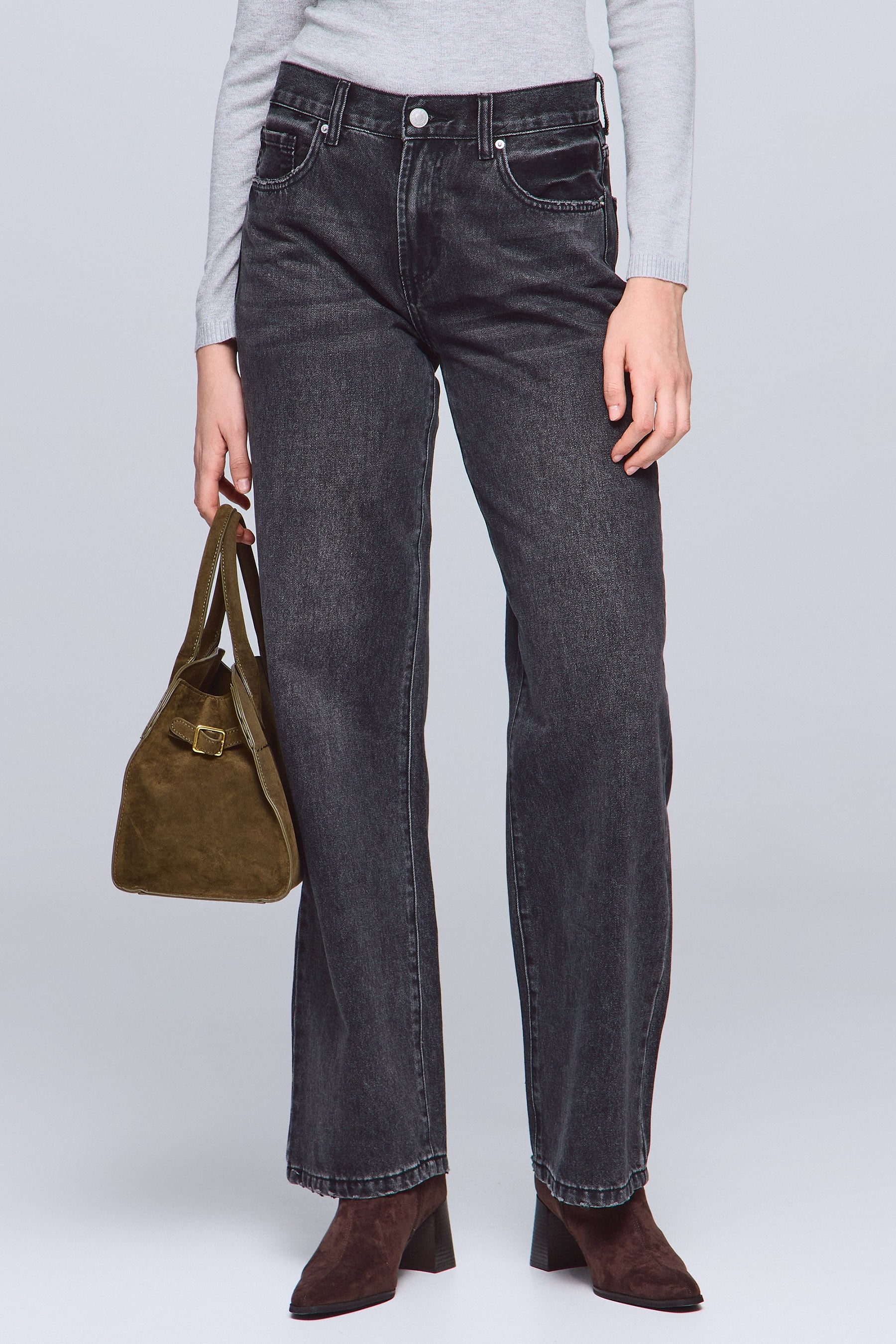 גינס לוס גירל