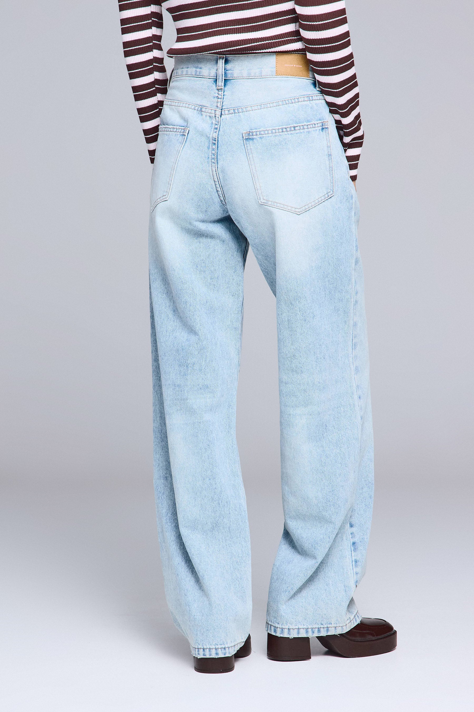 גינס לוס גירל