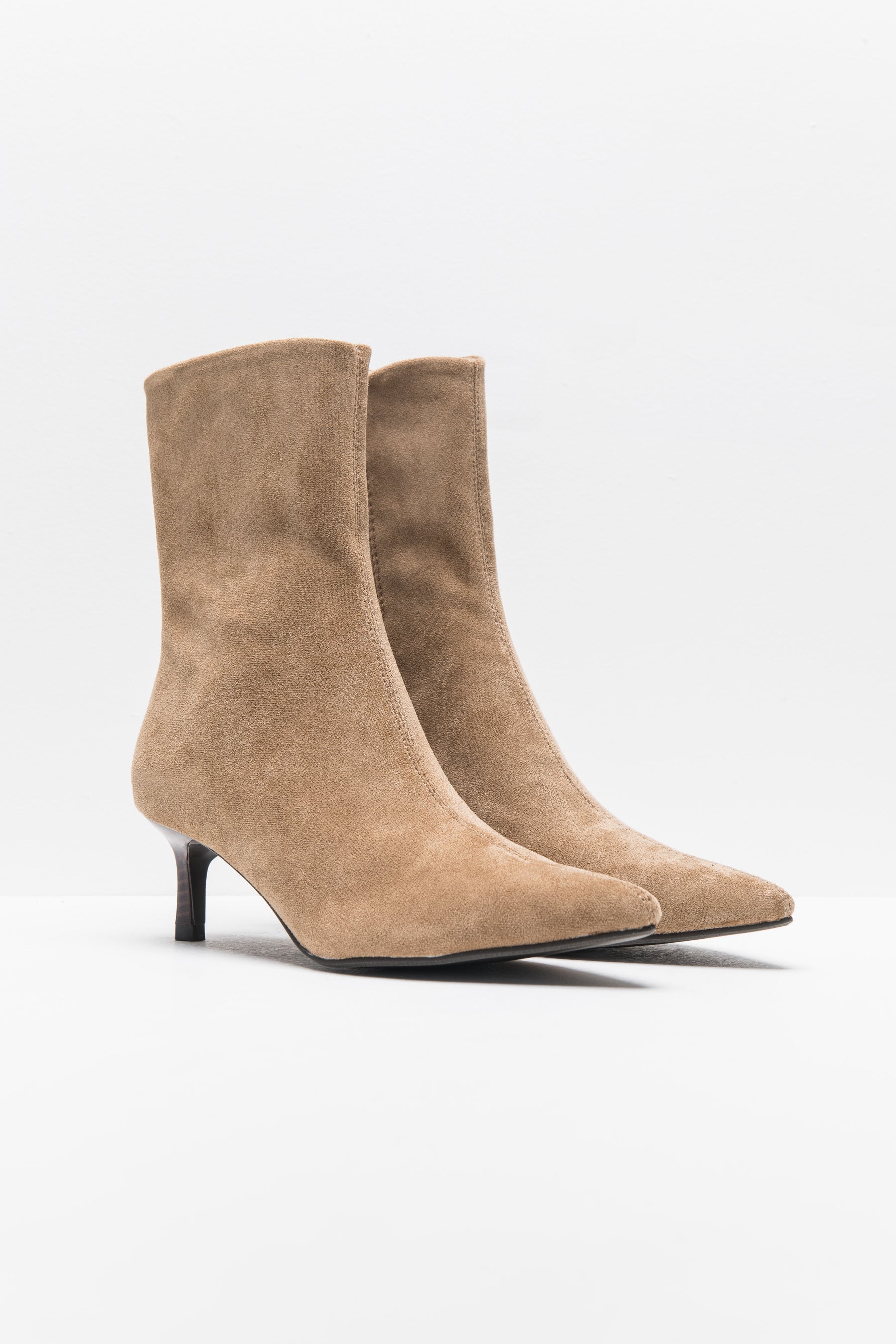 מגפוני קלוד