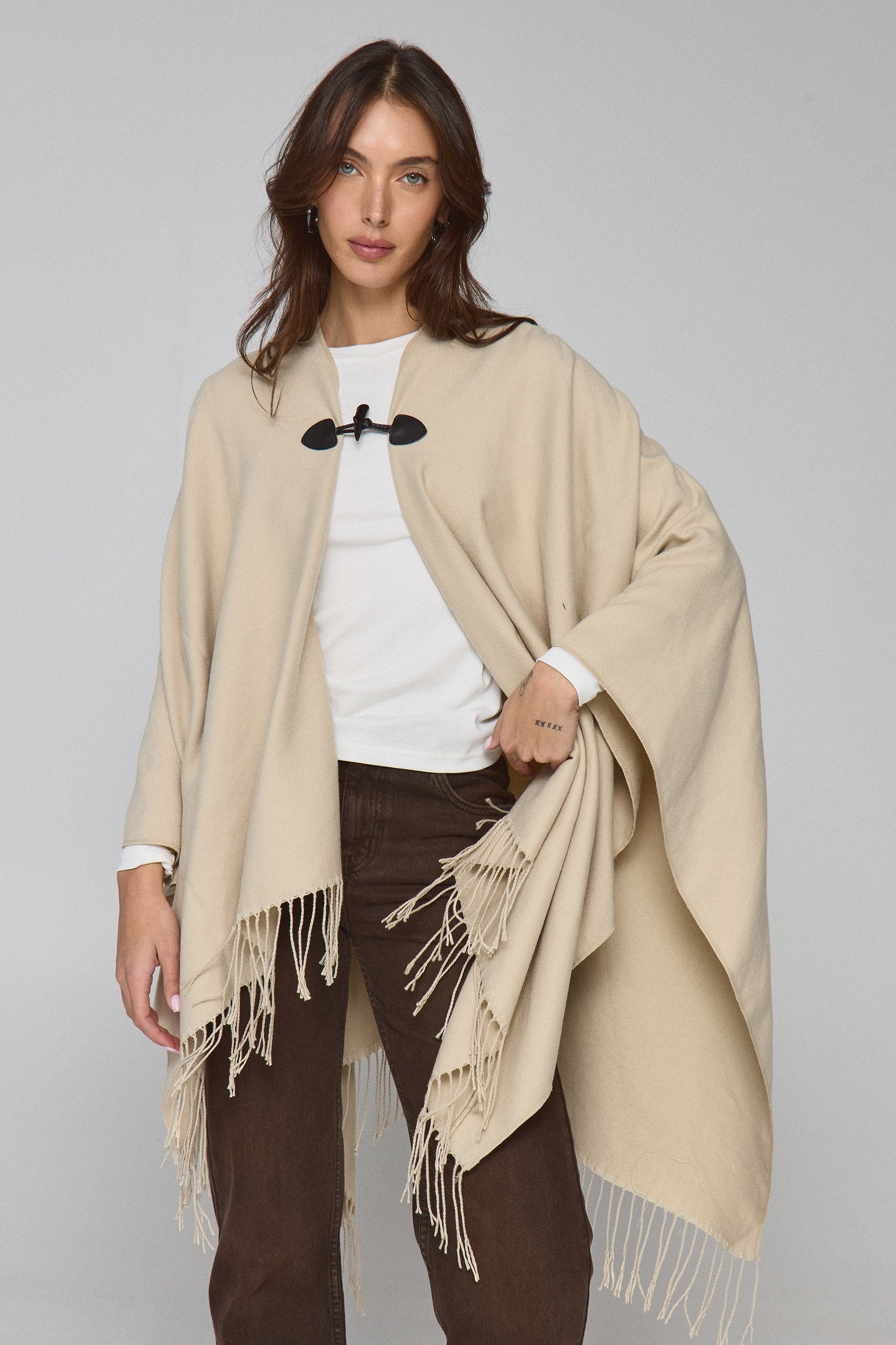 שכמיית פונצ'ו