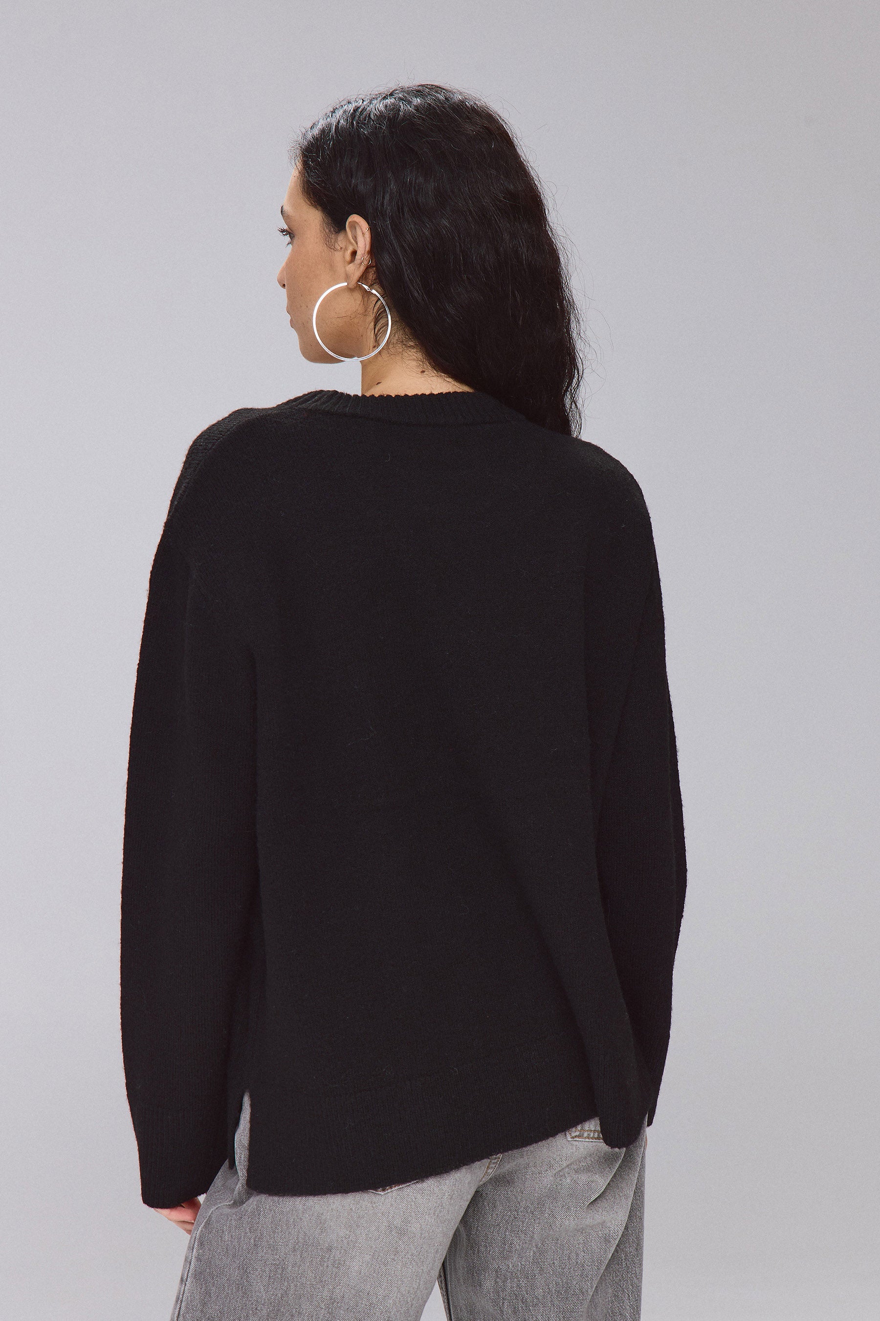 סריג ניקי קוזי