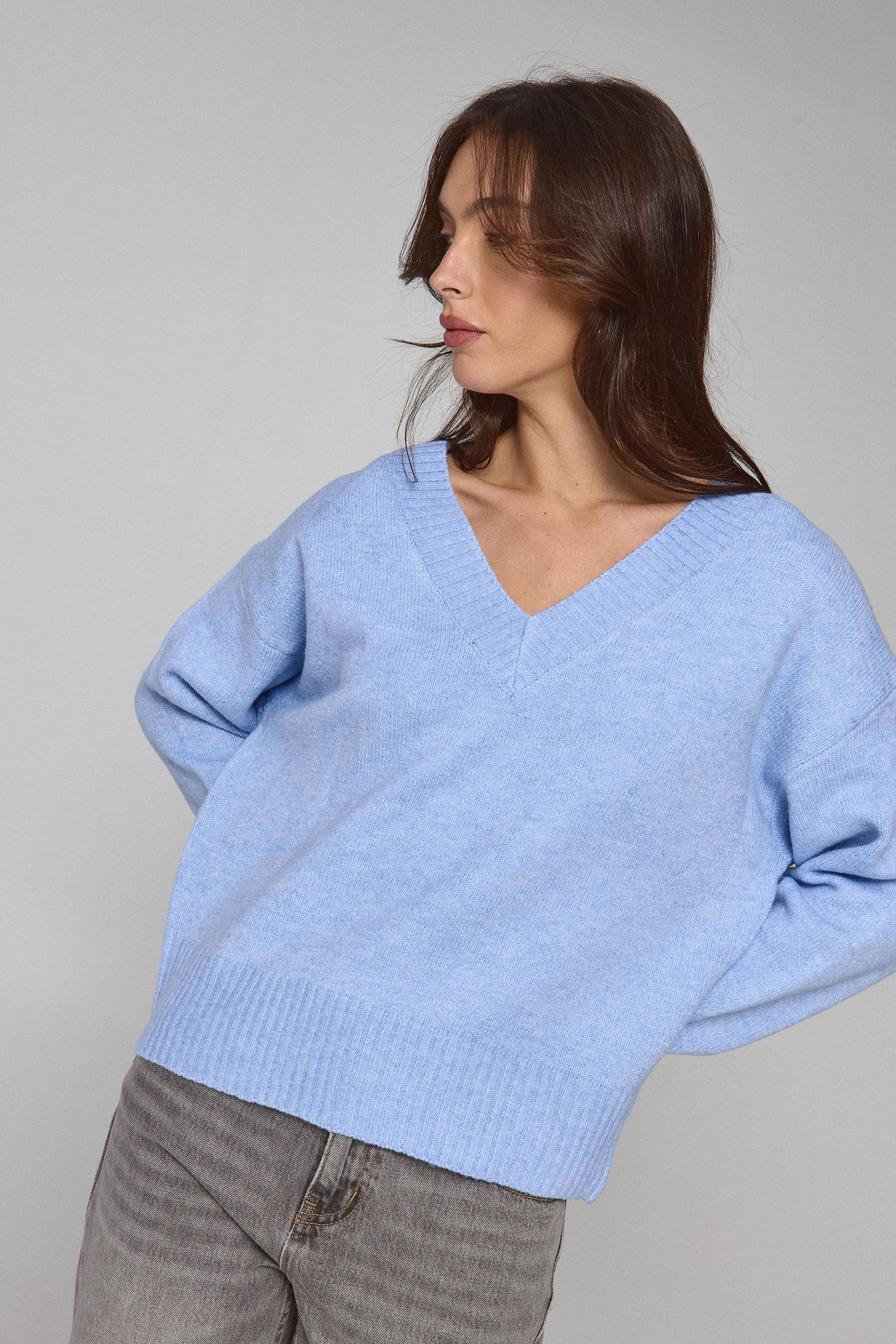 סריג עבה וי