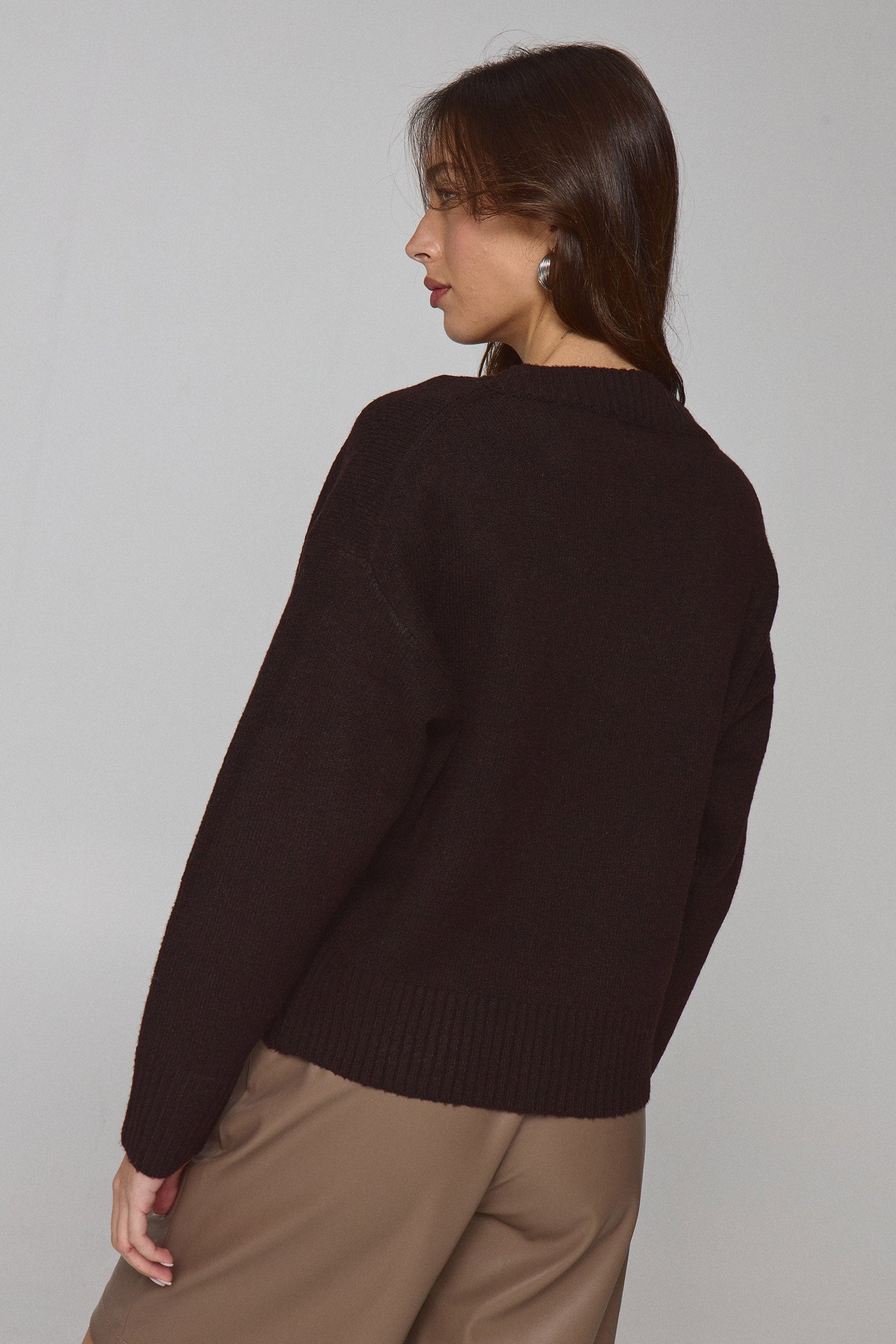 סריג עבה וי