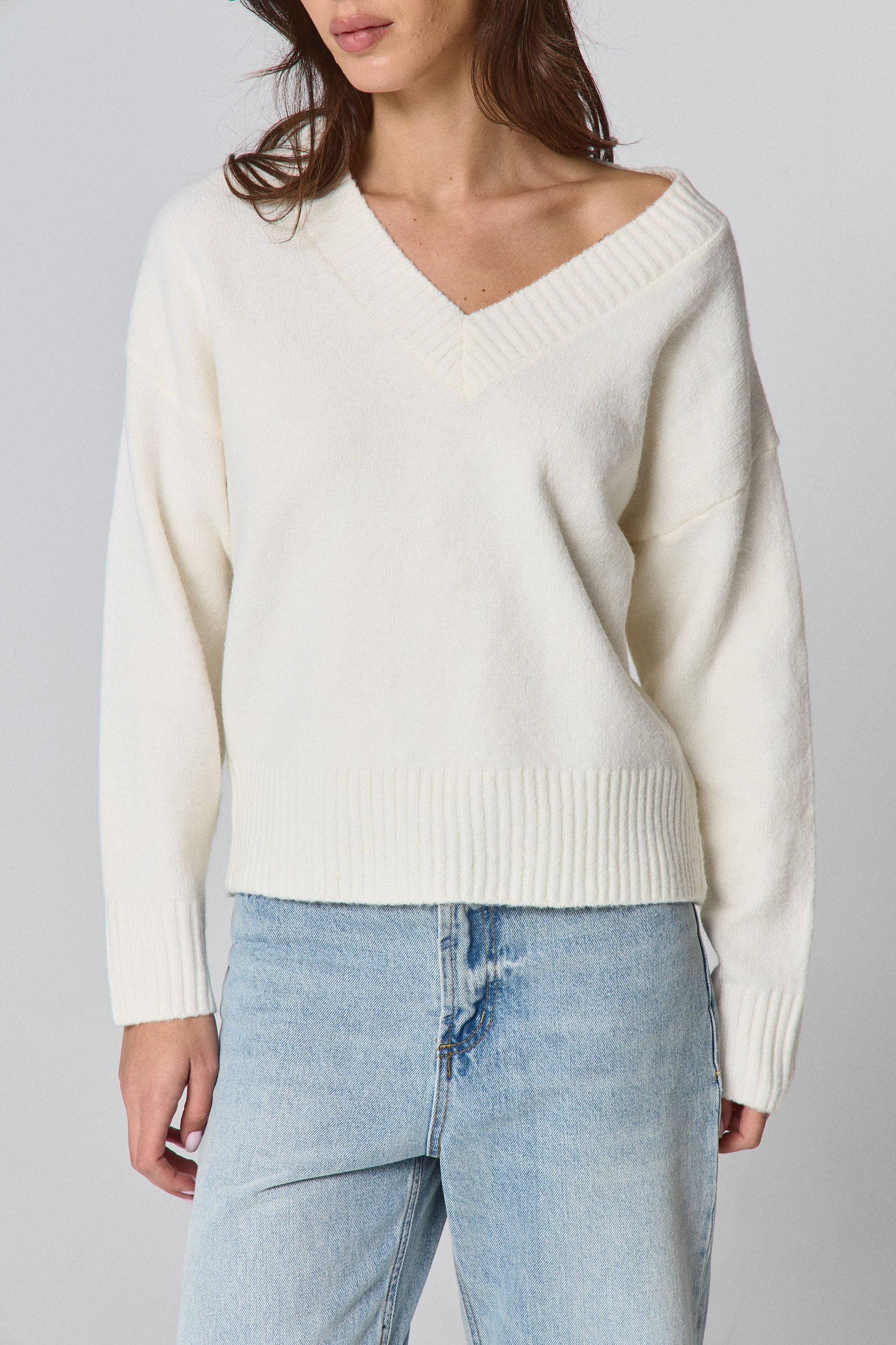 סריג עבה וי