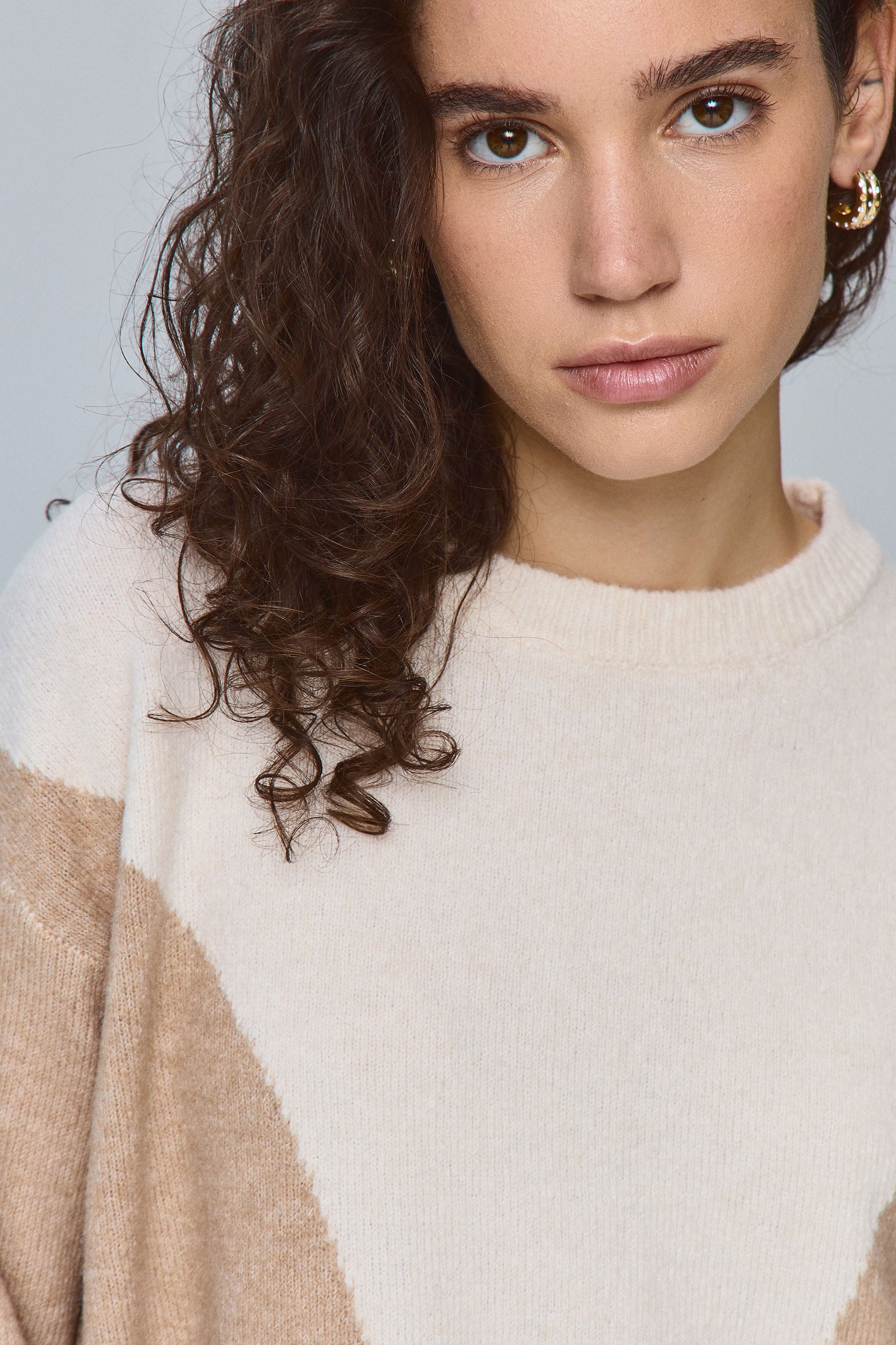 סריג מחולק גל