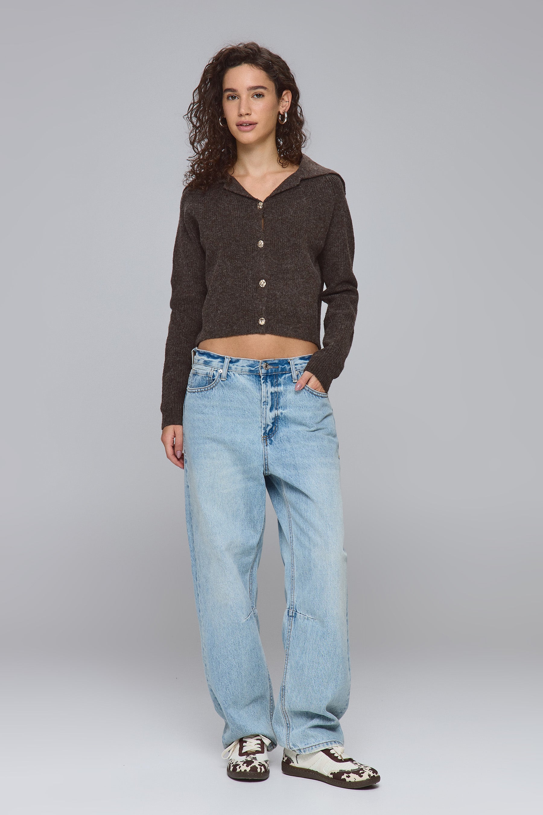 סריג כפתורים זהב