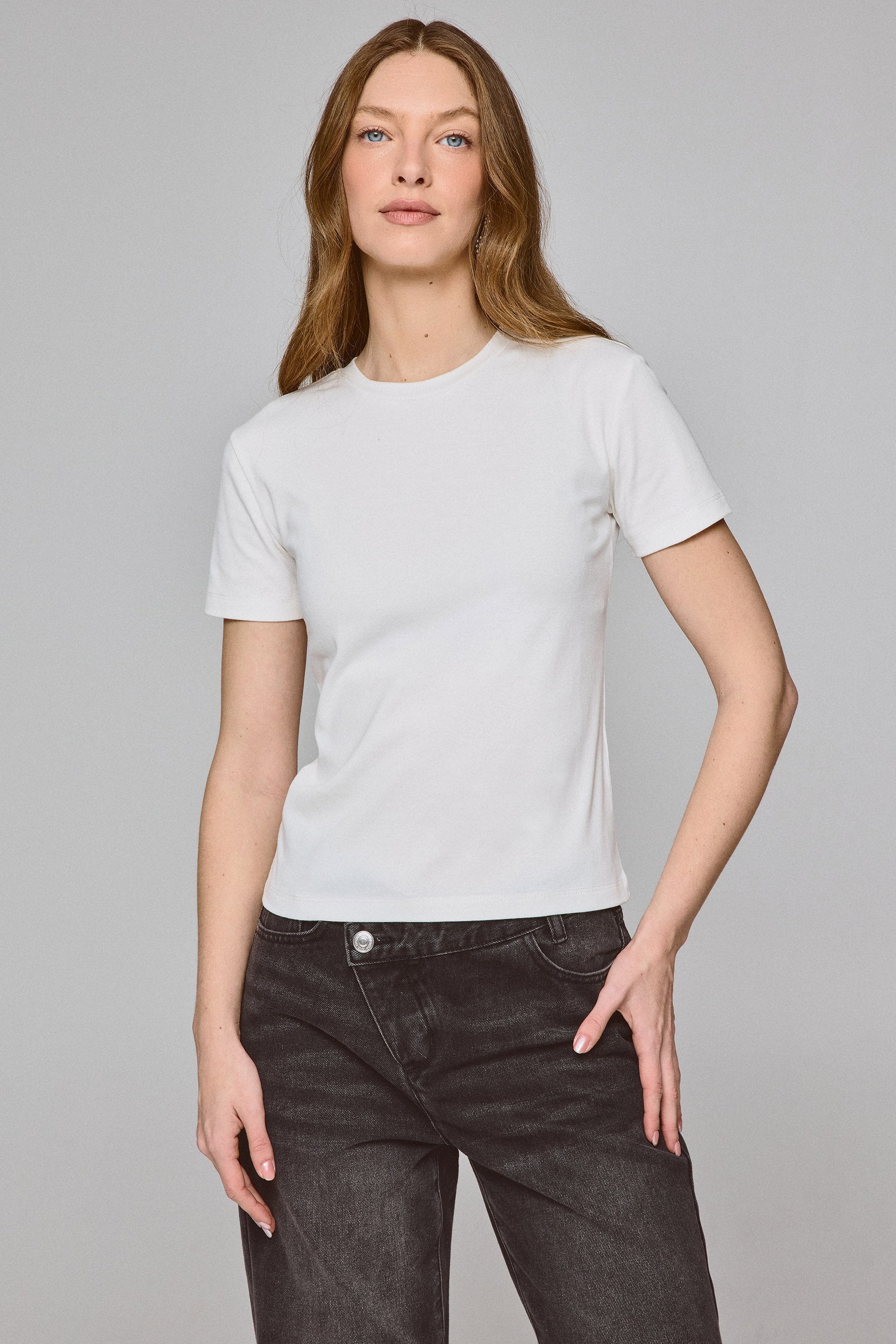 לירון שרוול קצר