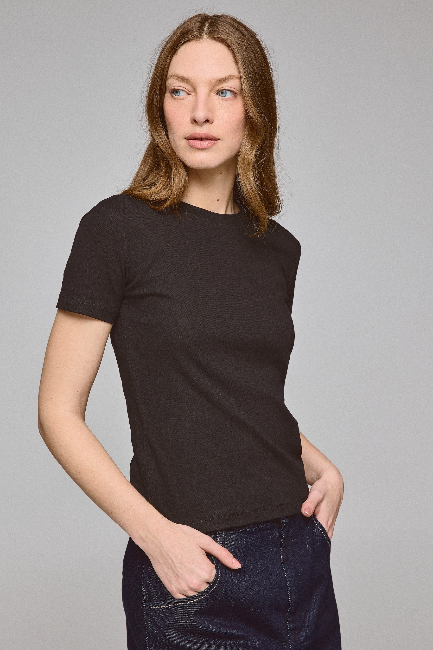 לירון שרוול קצר