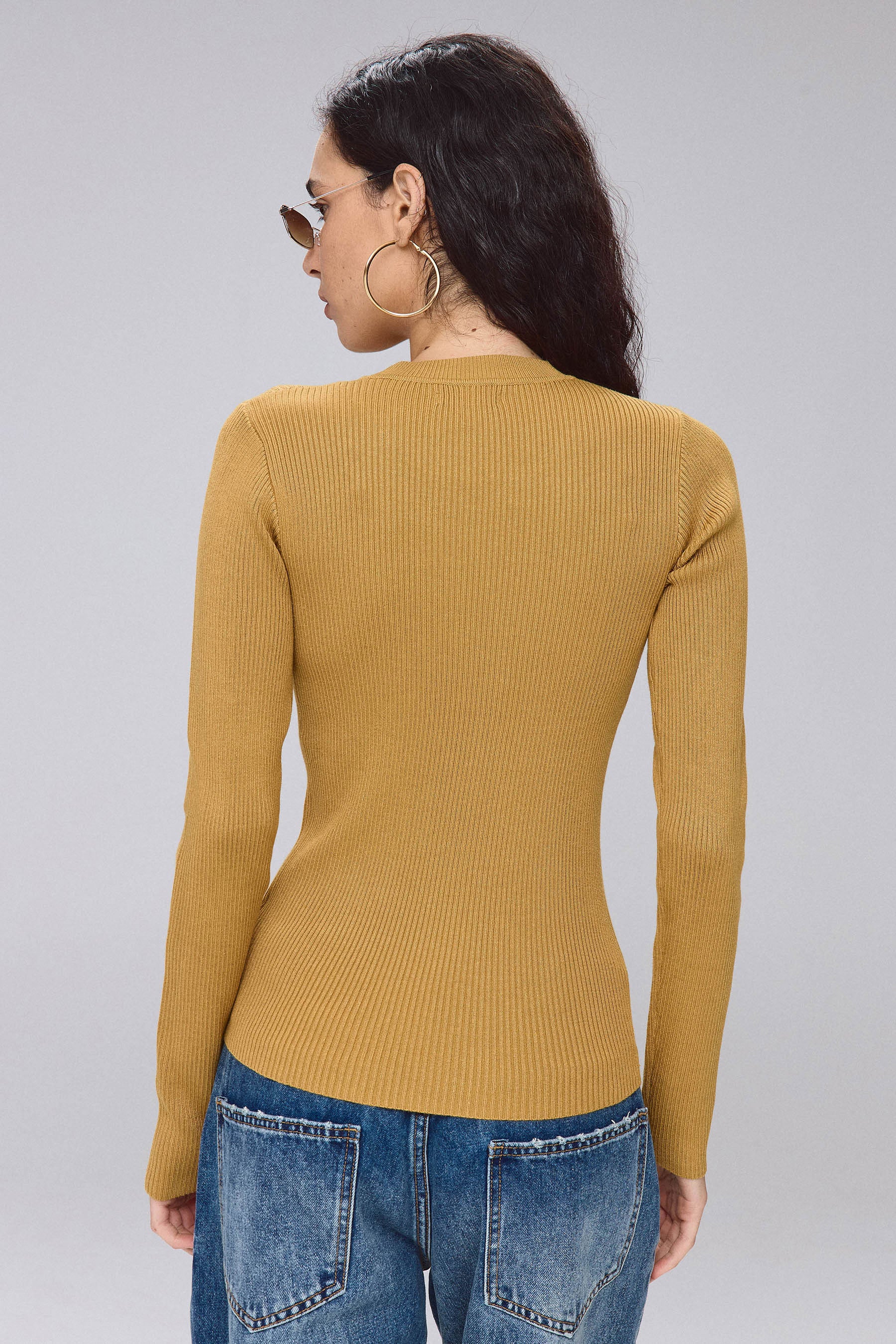 סריג ניקי ריב פרומו