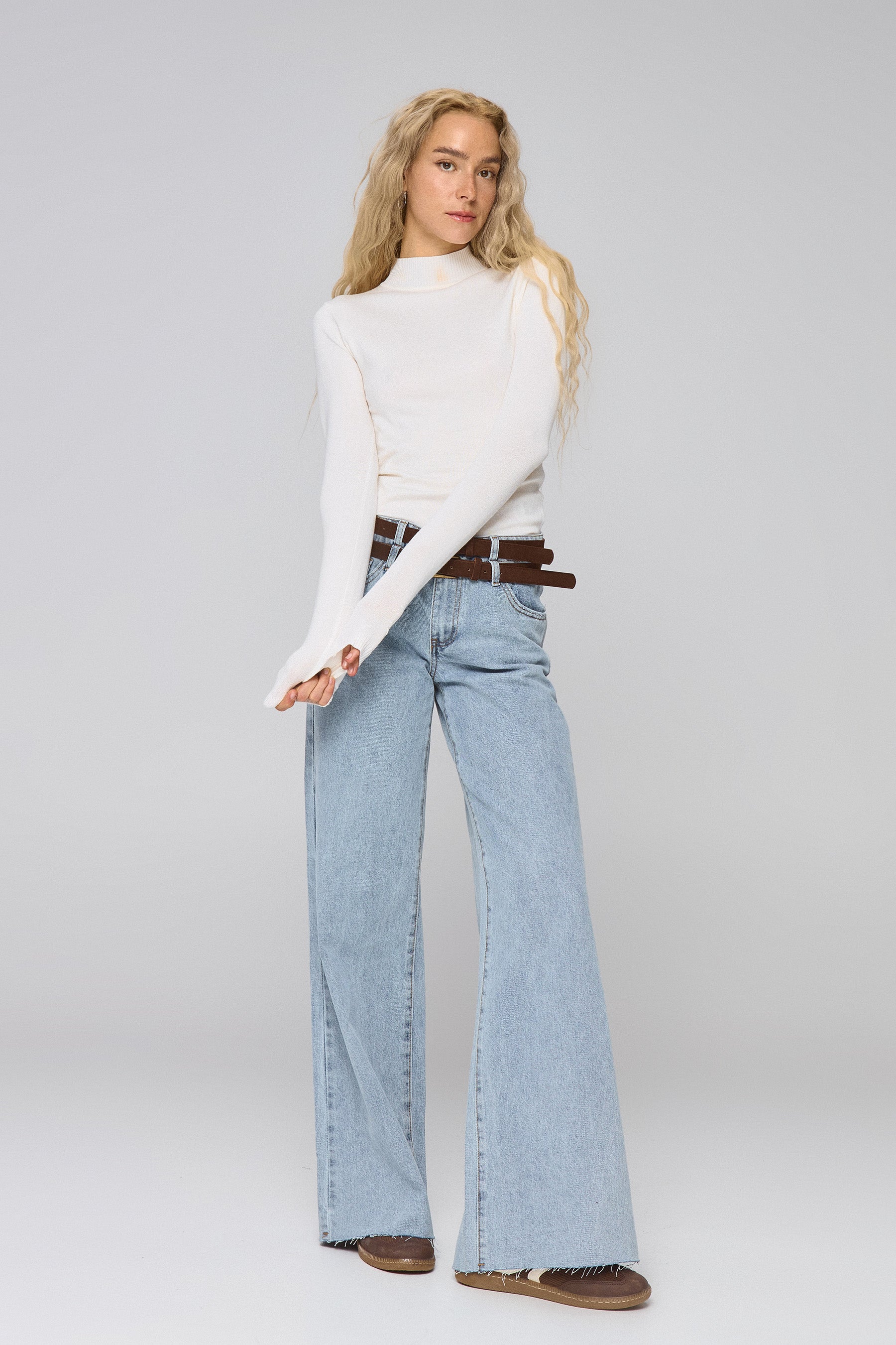 סריג חצי גולף פרומו