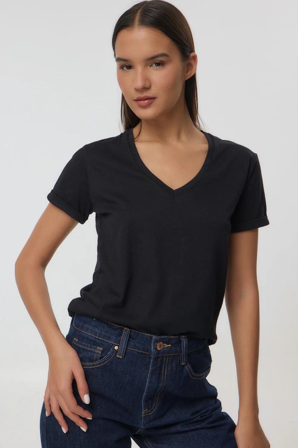 חולצת טישרט שחורה (בדיקה)