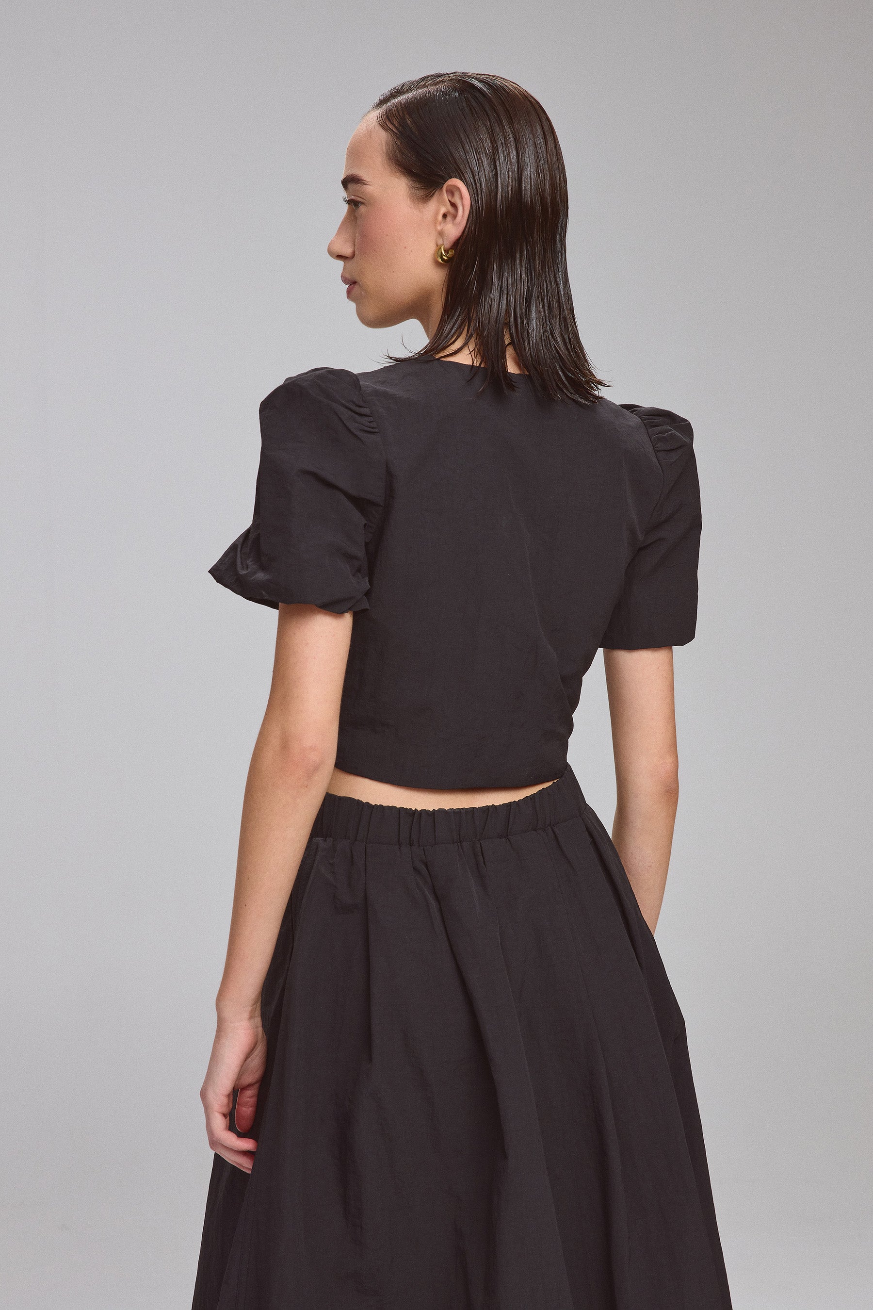 חולצה שרוול קצר עם כפתורים מוזהבים סט