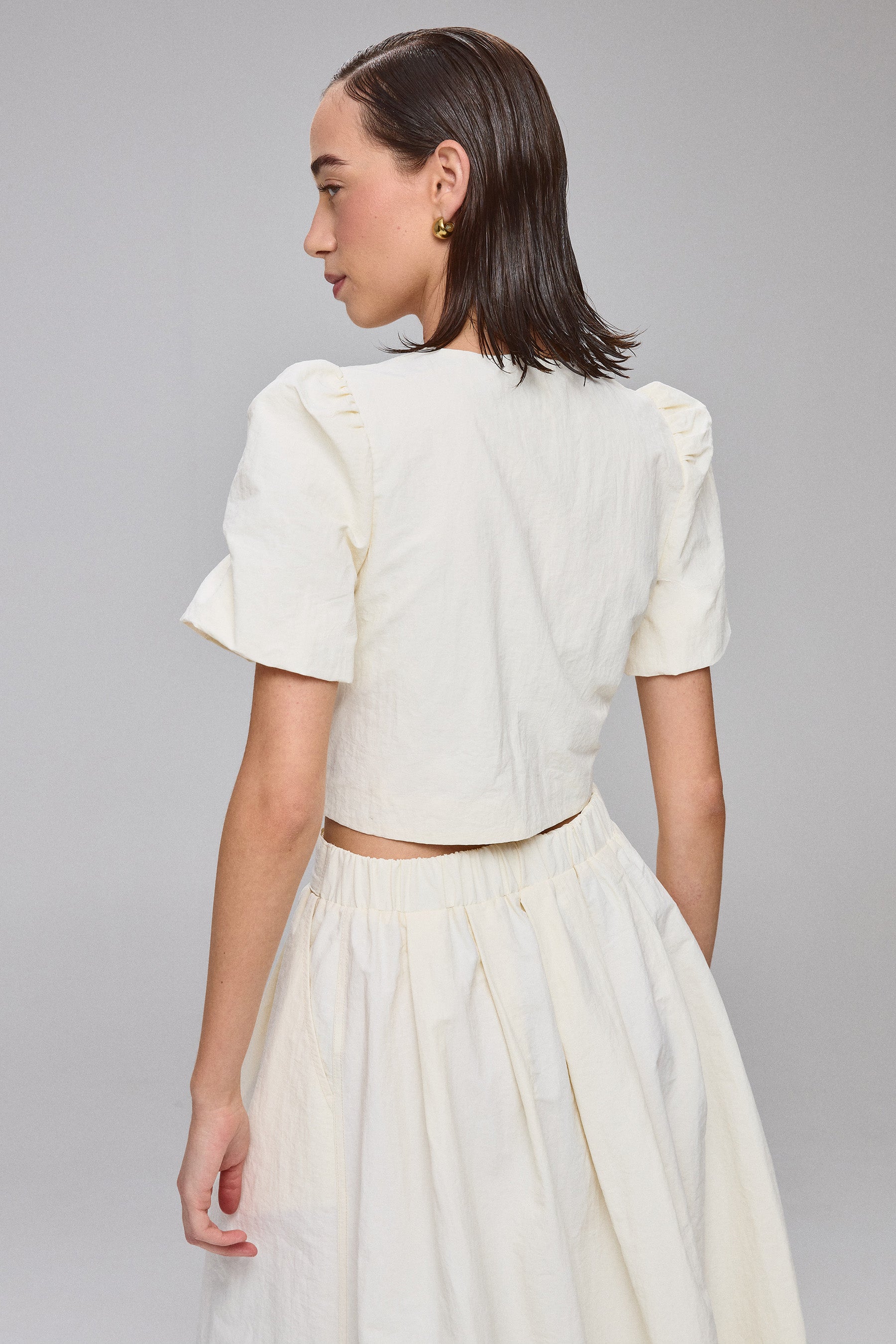 חולצה שרוול קצר עם כפתורים מוזהבים סט