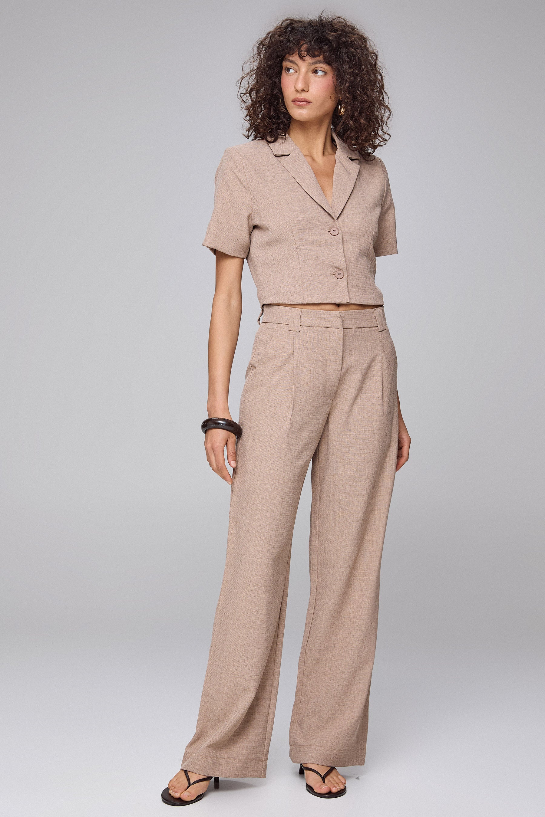 ג'קט קרופ קצר